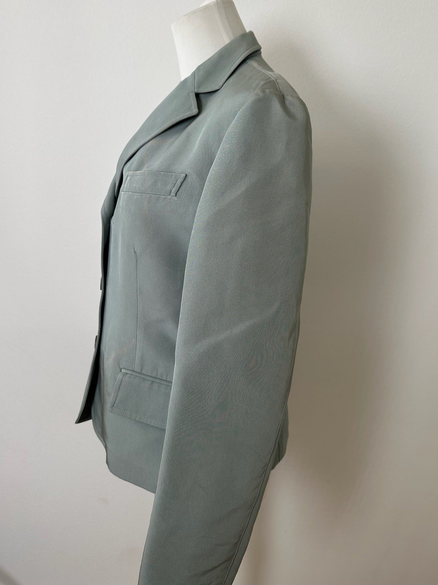 Gucci Vintage Silk Blazer /Trech 38/M Size M / US 6-8 / IT 42-44 - 2 Thumbnail