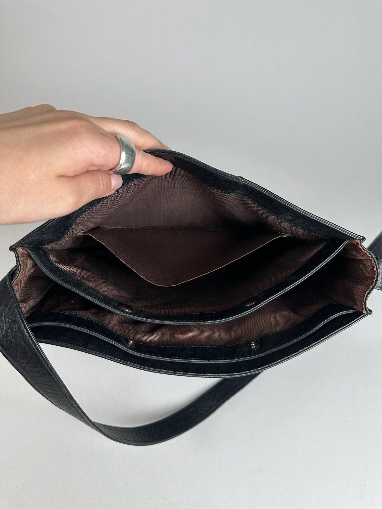 Givenchy Vintage Crossbody Bag black Size ONE SIZE - 2 Thumbnail