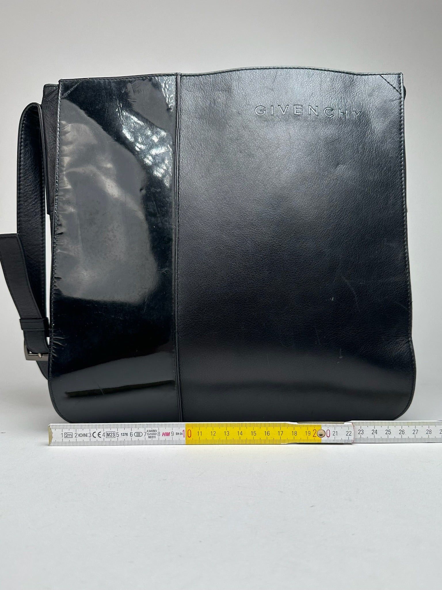 Givenchy Vintage Crossbody Bag black Size ONE SIZE - 12 Thumbnail