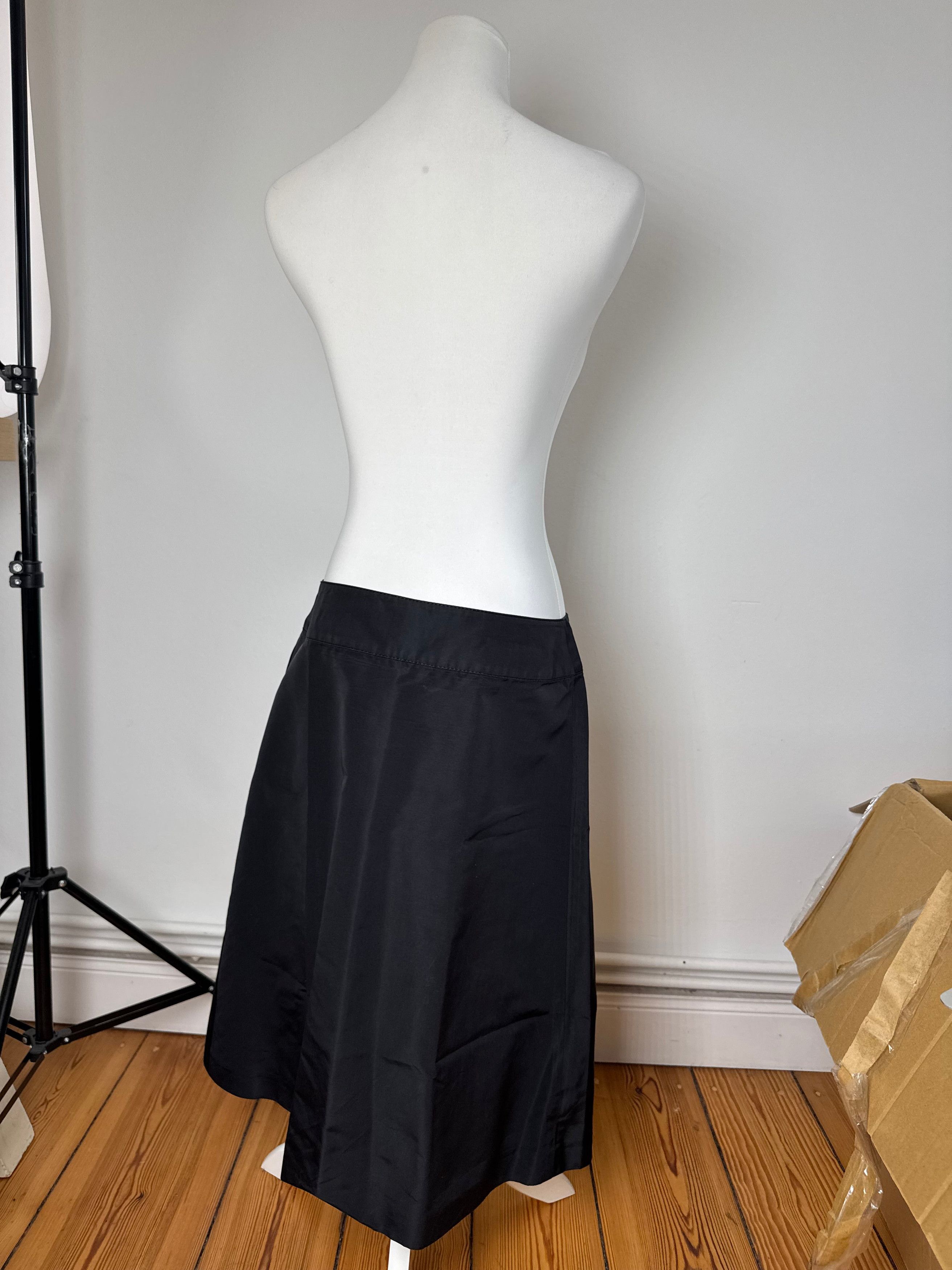 Celine Vintage Polyester skirt black 40 Size 34" / US 12 / IT 48 - 3 Thumbnail