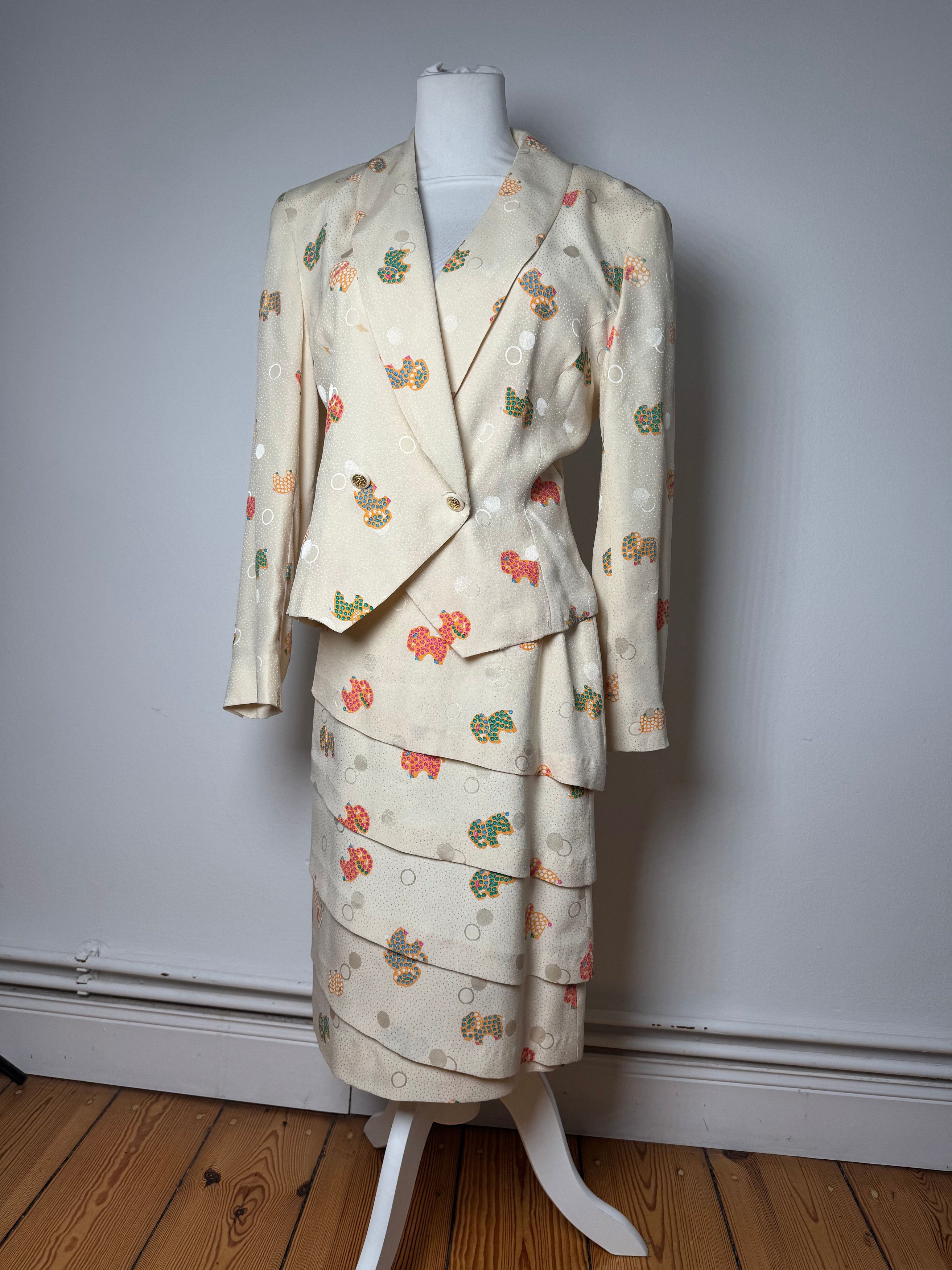 Balenciaga Vintage Silk Twin Set Beige Size M / US 6-8 / IT 42-44 - 13 Thumbnail