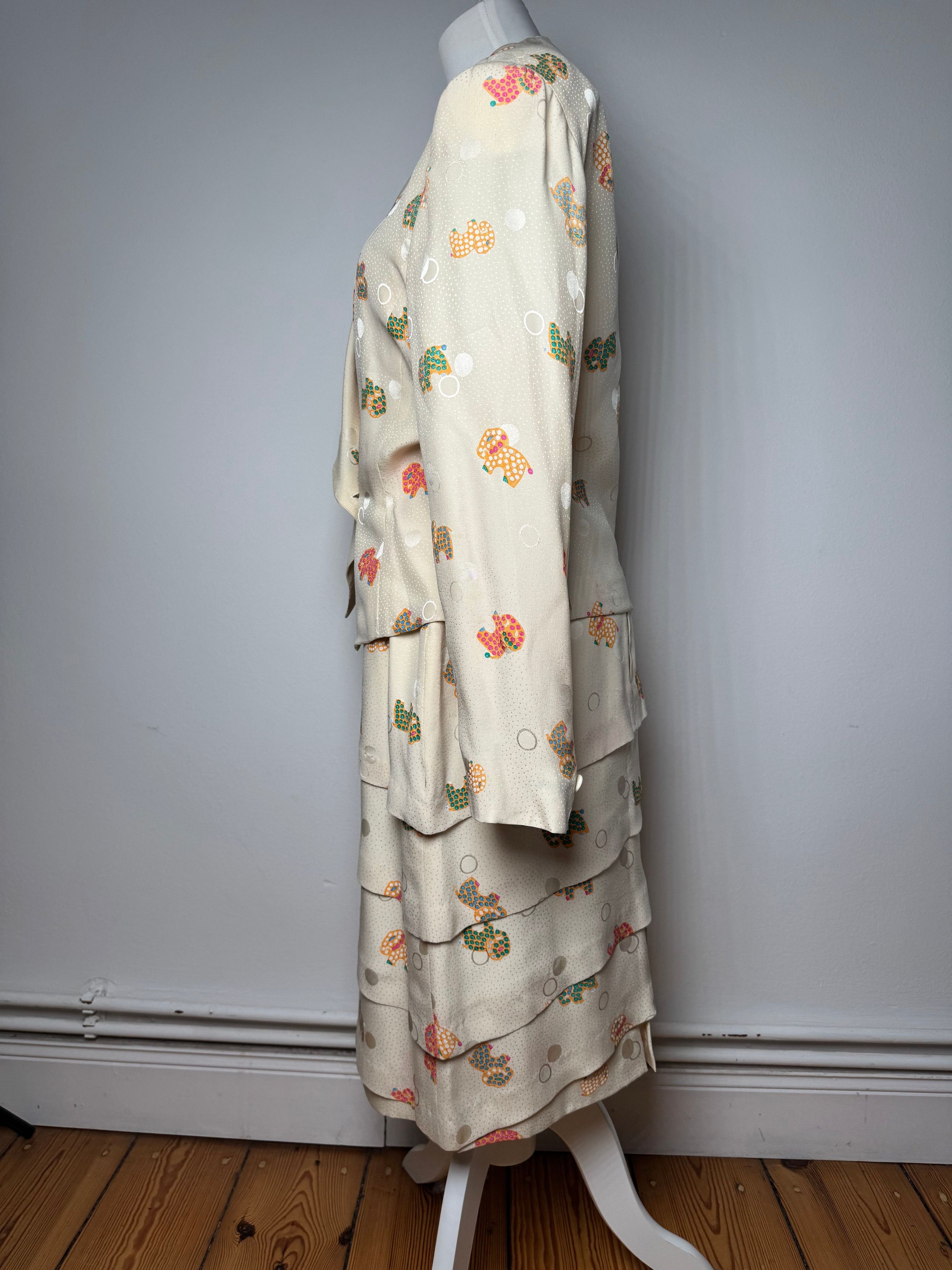 Balenciaga Vintage Silk Twin Set Beige Size M / US 6-8 / IT 42-44 - 2 Thumbnail