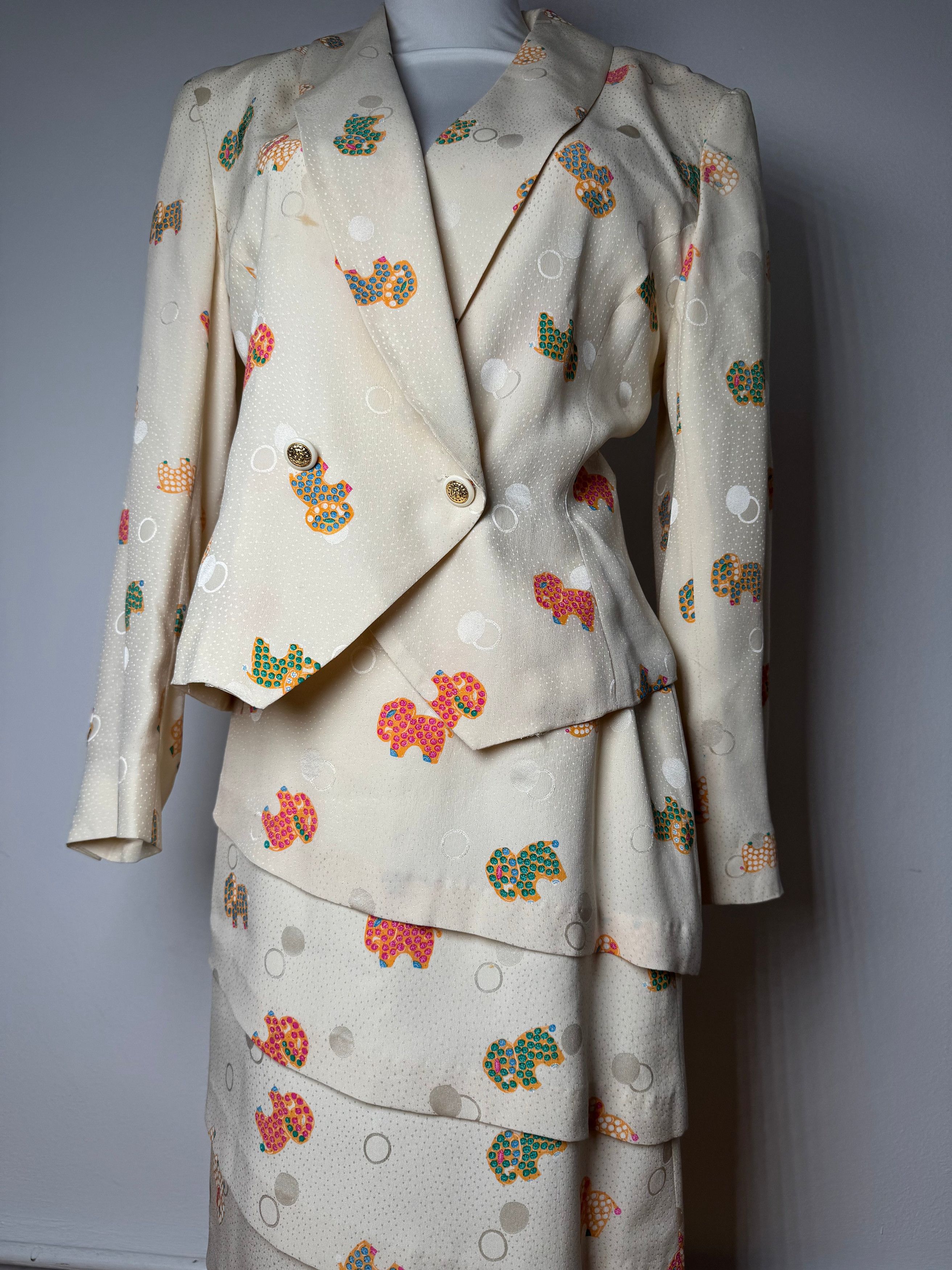 Balenciaga Vintage Silk Twin Set Beige Size M / US 6-8 / IT 42-44 - 7 Thumbnail