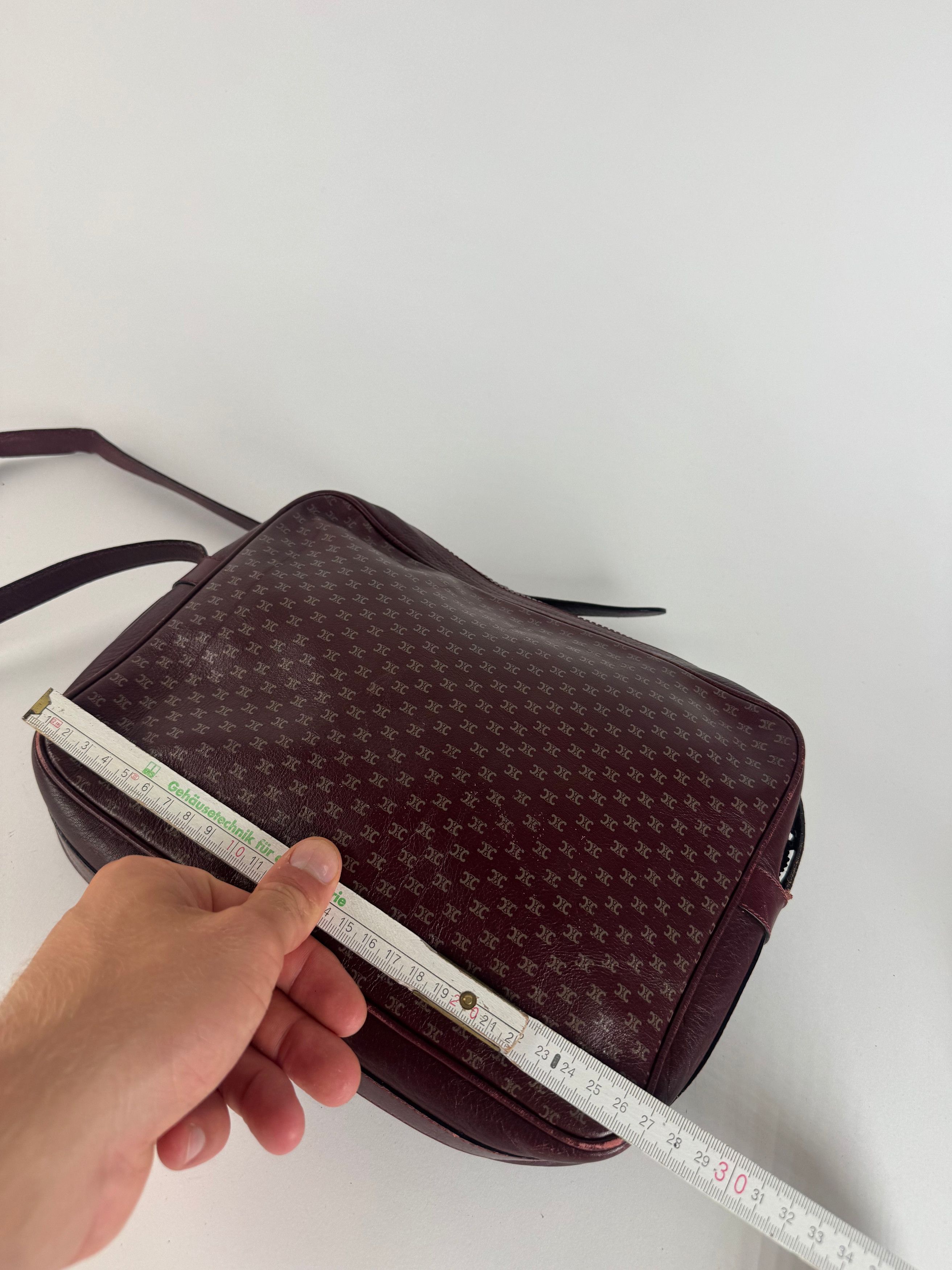 Celine Vintage Triomphe Monogramm Leather Bag purple Size ONE SIZE - 12 Thumbnail