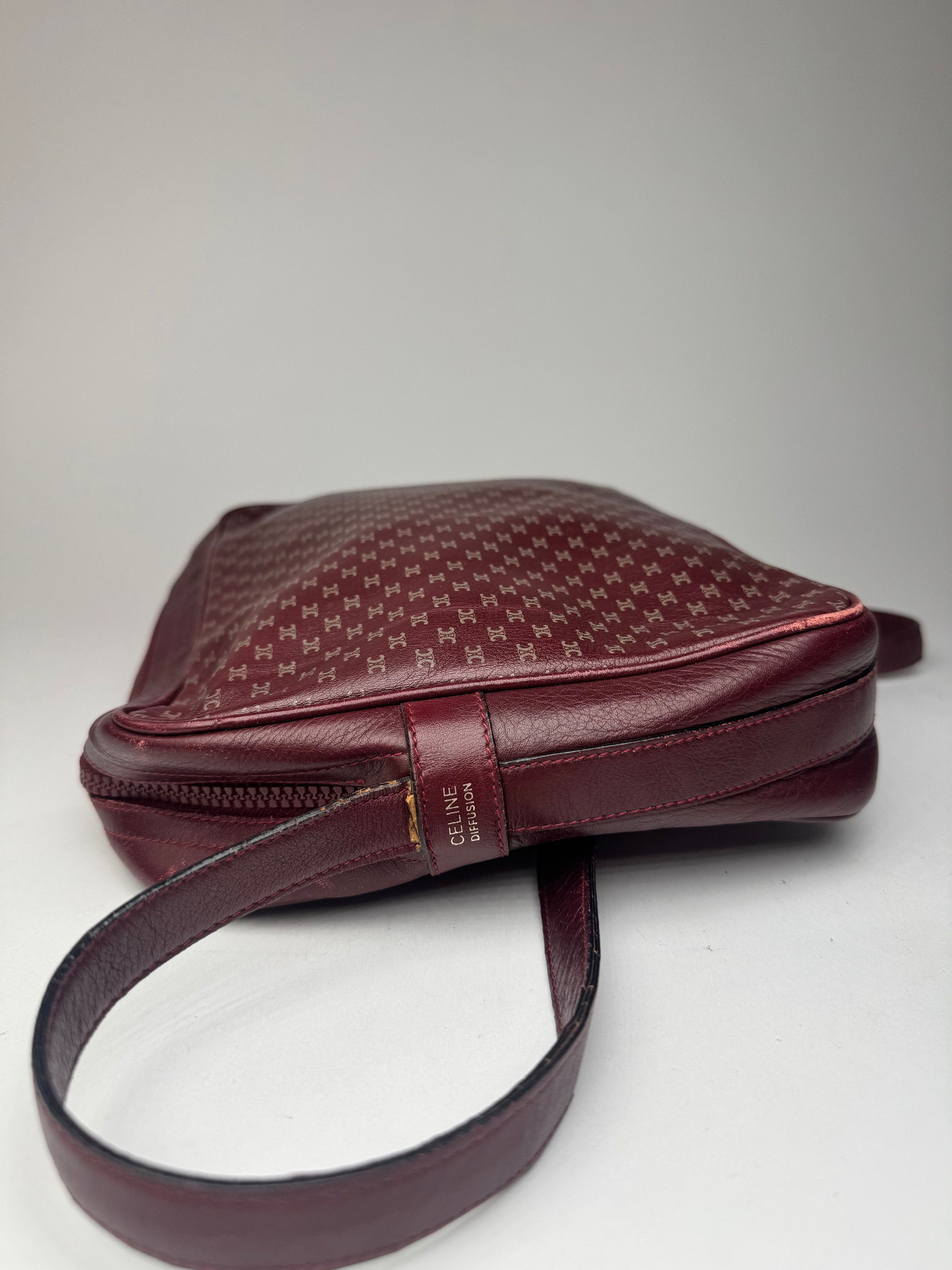 Celine Vintage Triomphe Monogramm Leather Bag purple Size ONE SIZE - 9 Thumbnail