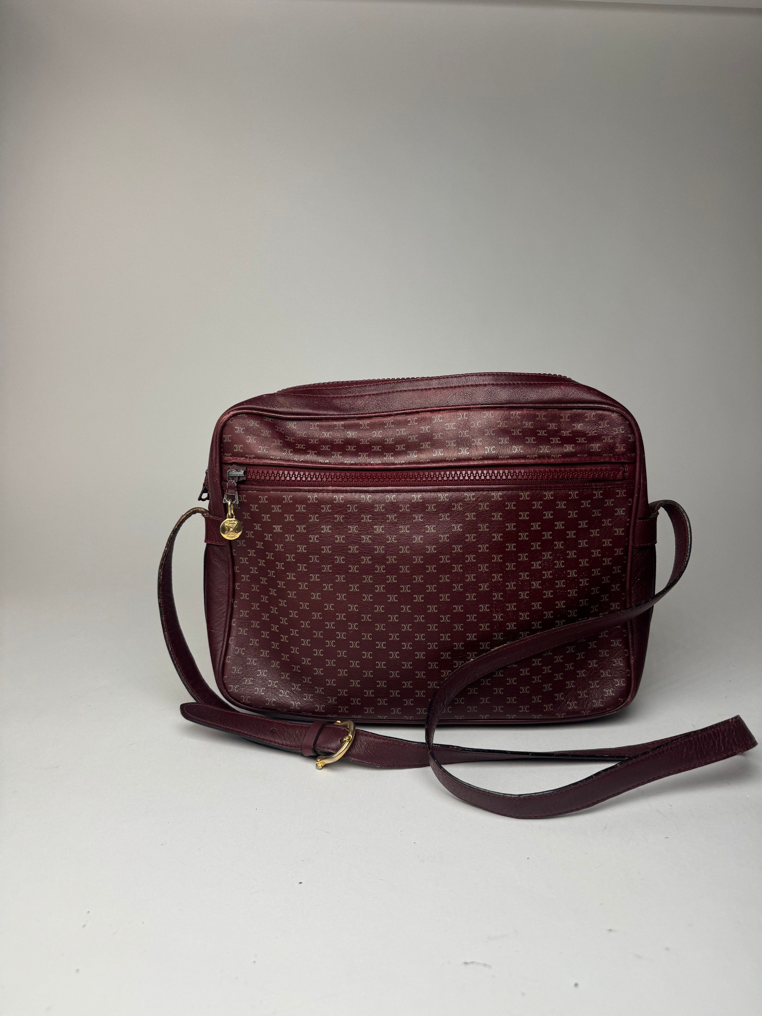 Celine Vintage Triomphe Monogramm Leather Bag purple Size ONE SIZE - 7 Thumbnail