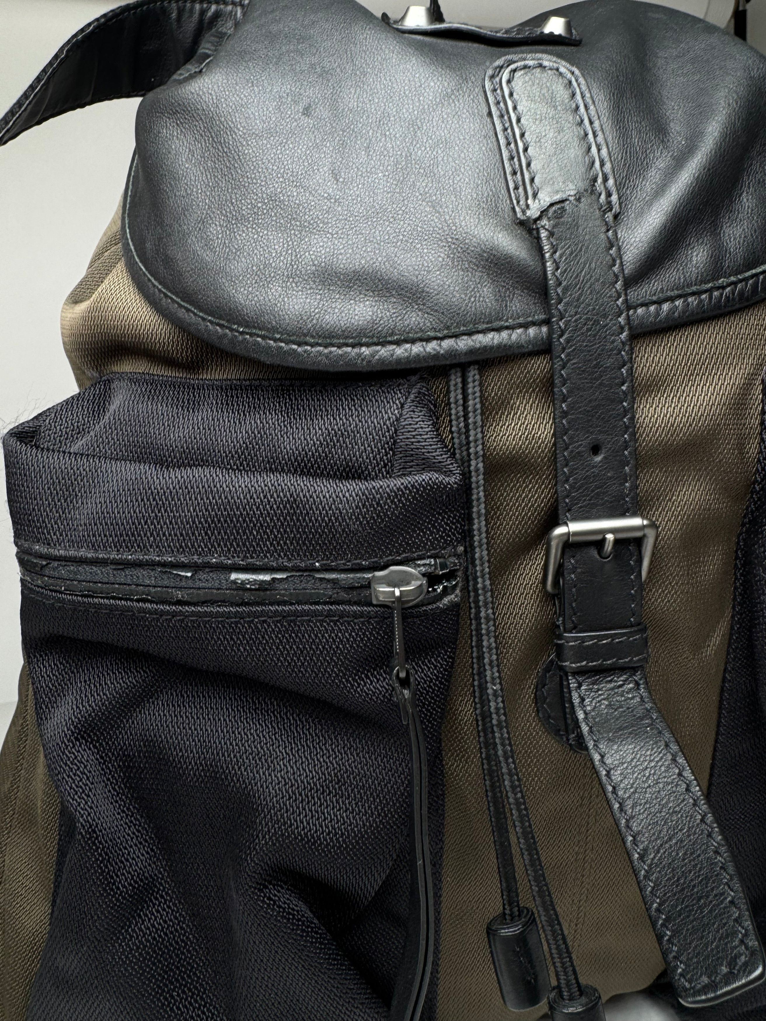 Balenciaga Vintage City Bag Backpack black kaki Size ONE SIZE - 12 Thumbnail