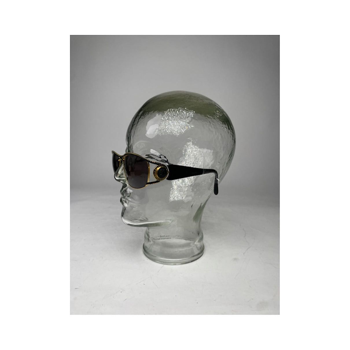 Fendi Black Plastic Sunglasses Size ONE SIZE - 2 Thumbnail