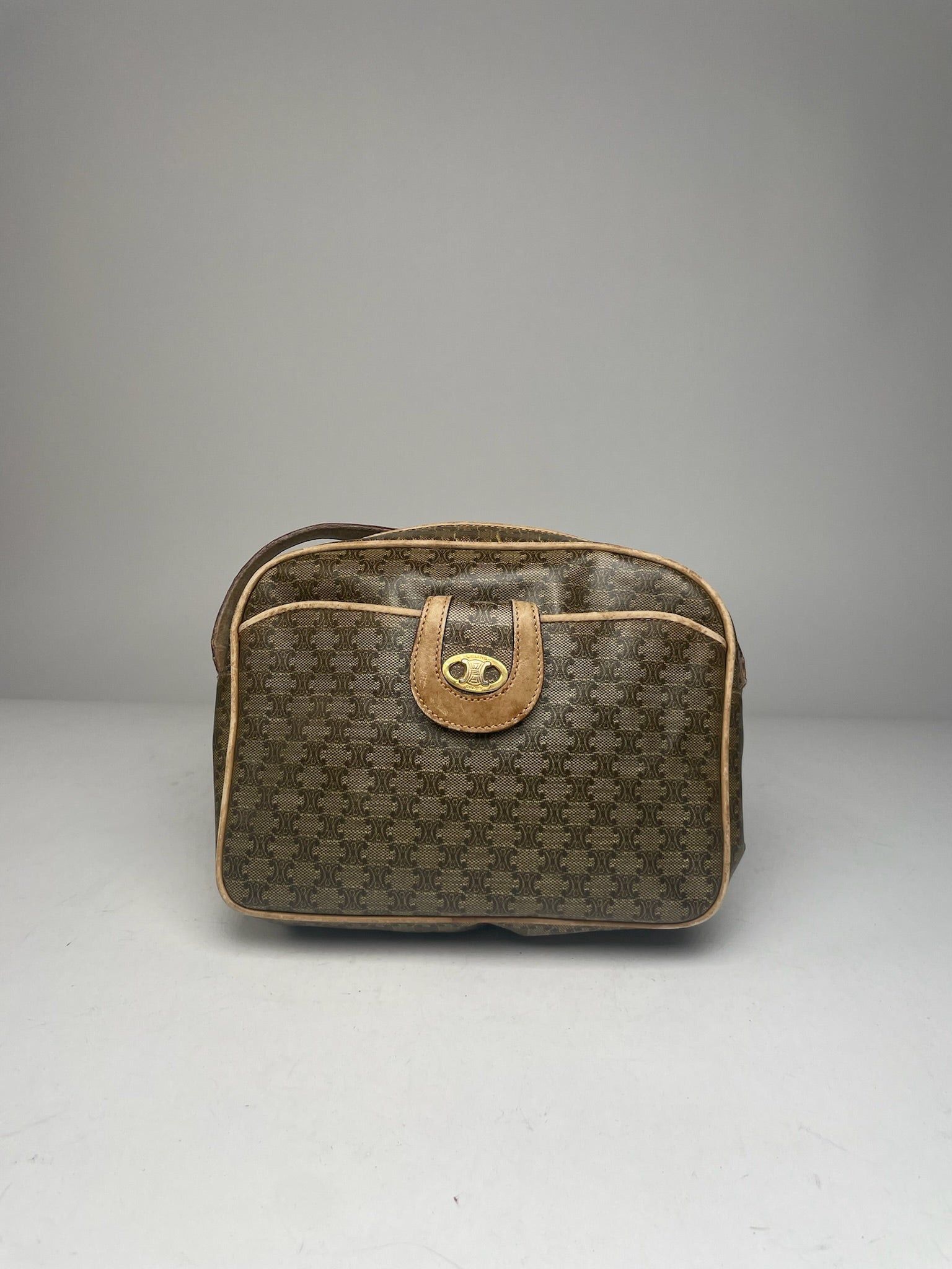 Celine Vintage Paris Triomphe Leather Monogram Bag Size ONE SIZE - 6 Thumbnail