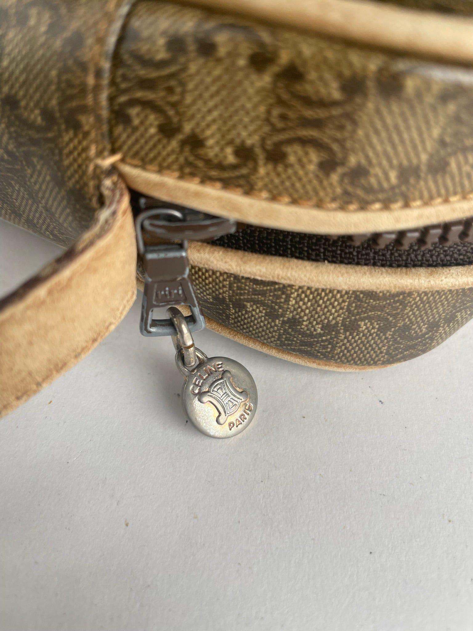 Celine Vintage Paris Triomphe Leather Monogram Bag Size ONE SIZE - 8 Thumbnail