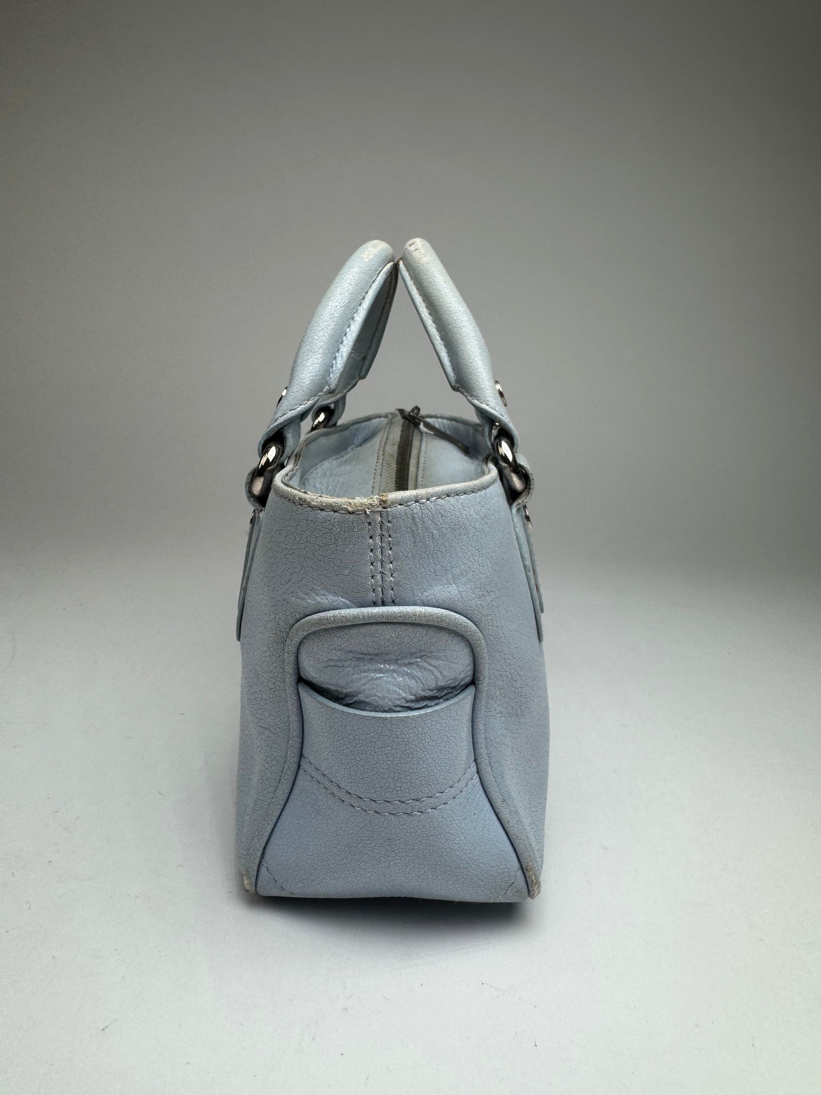 Celine Vintage baby blue leather mini bag Size ONE SIZE - 11 Thumbnail