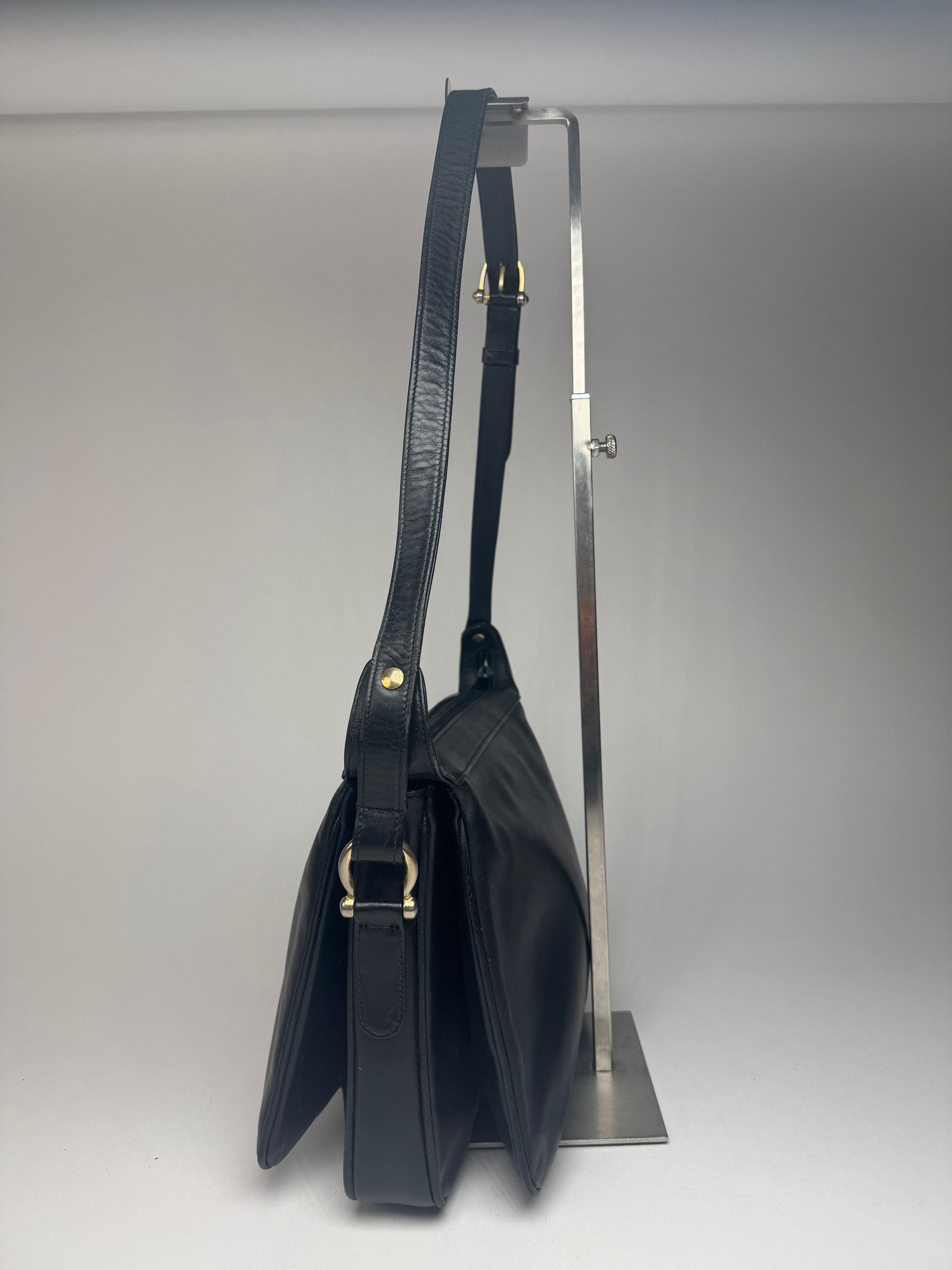 Givenchy Vintage 4G leather bag black Size ONE SIZE - 11 Thumbnail