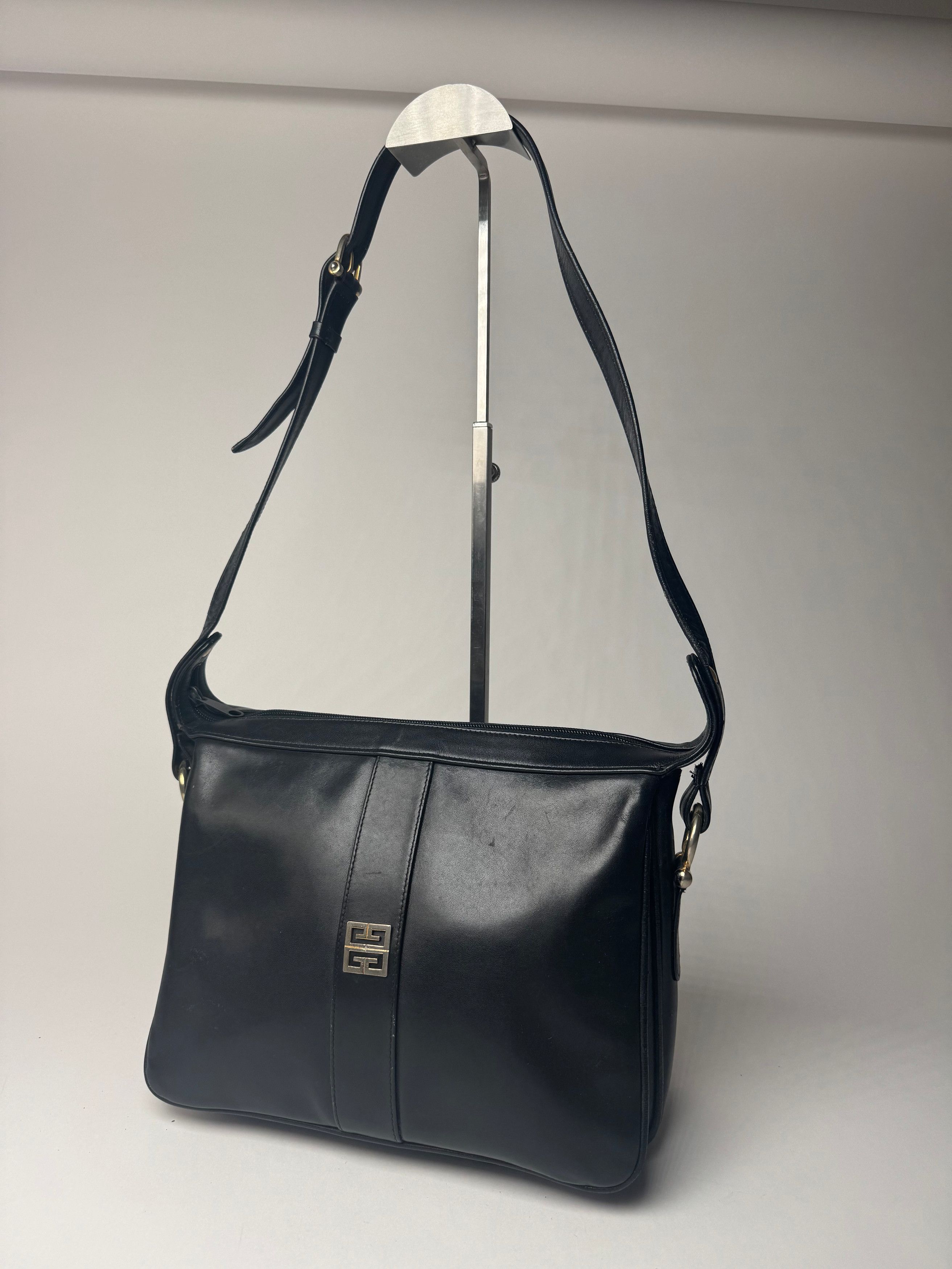 Givenchy Vintage 4G leather bag black Size ONE SIZE - 5 Thumbnail