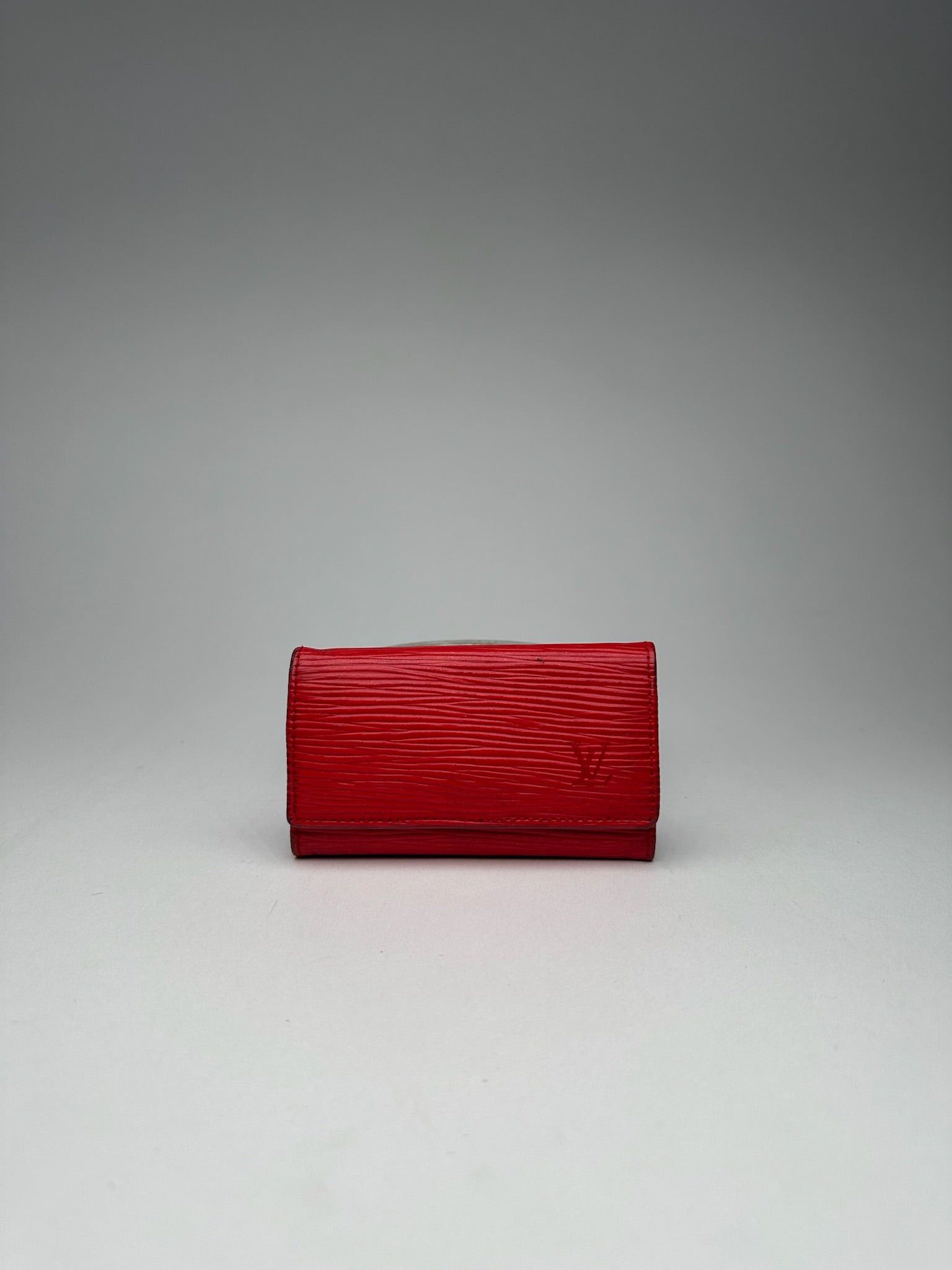 Louis Vuitton Vintage EPI Leather Key Holder red Size ONE SIZE - 11 Thumbnail