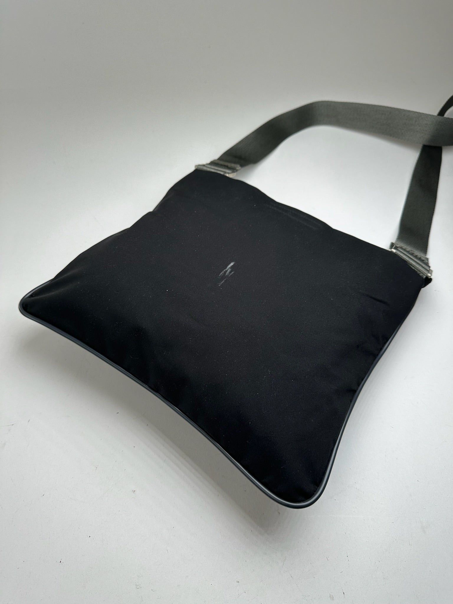 Prada Vintage Sport Crossbody Bag Black Size ONE SIZE - 9 Thumbnail