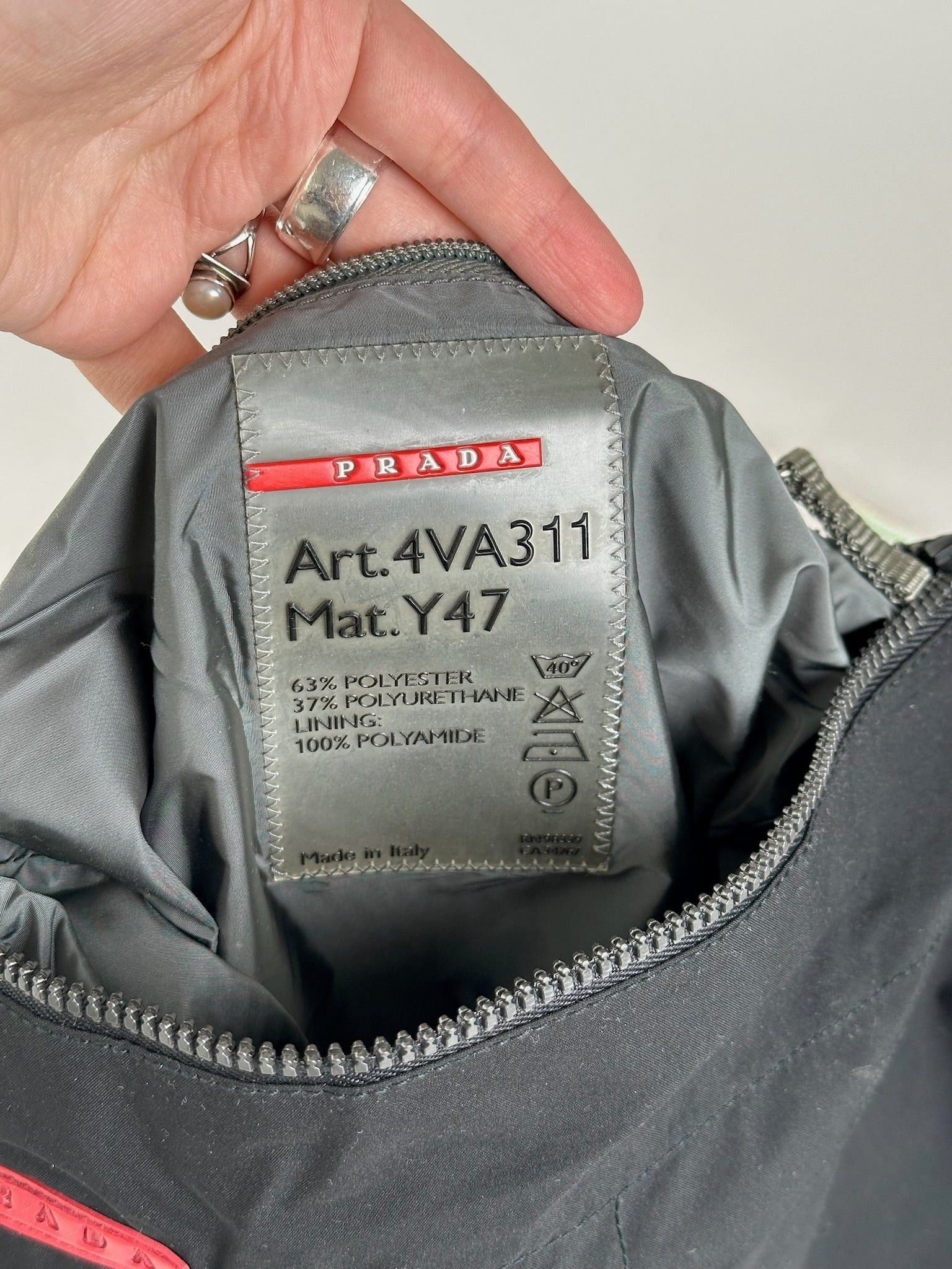 Prada Vintage Sport Crossbody Bag Black Size ONE SIZE - 7 Thumbnail