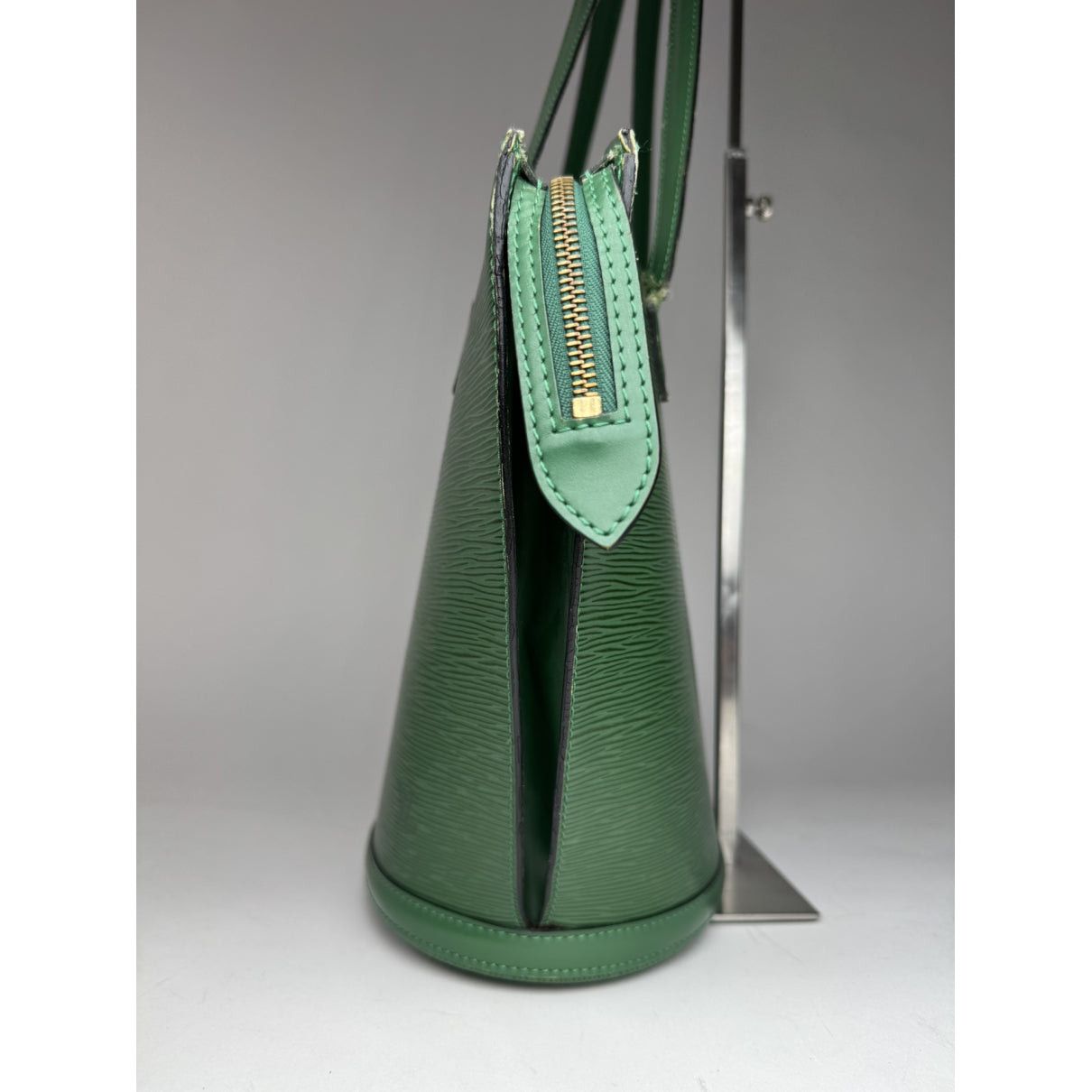 Louis Vuitton Saint Jacques Green Leather Handbag Size ONE SIZE - 5 Thumbnail