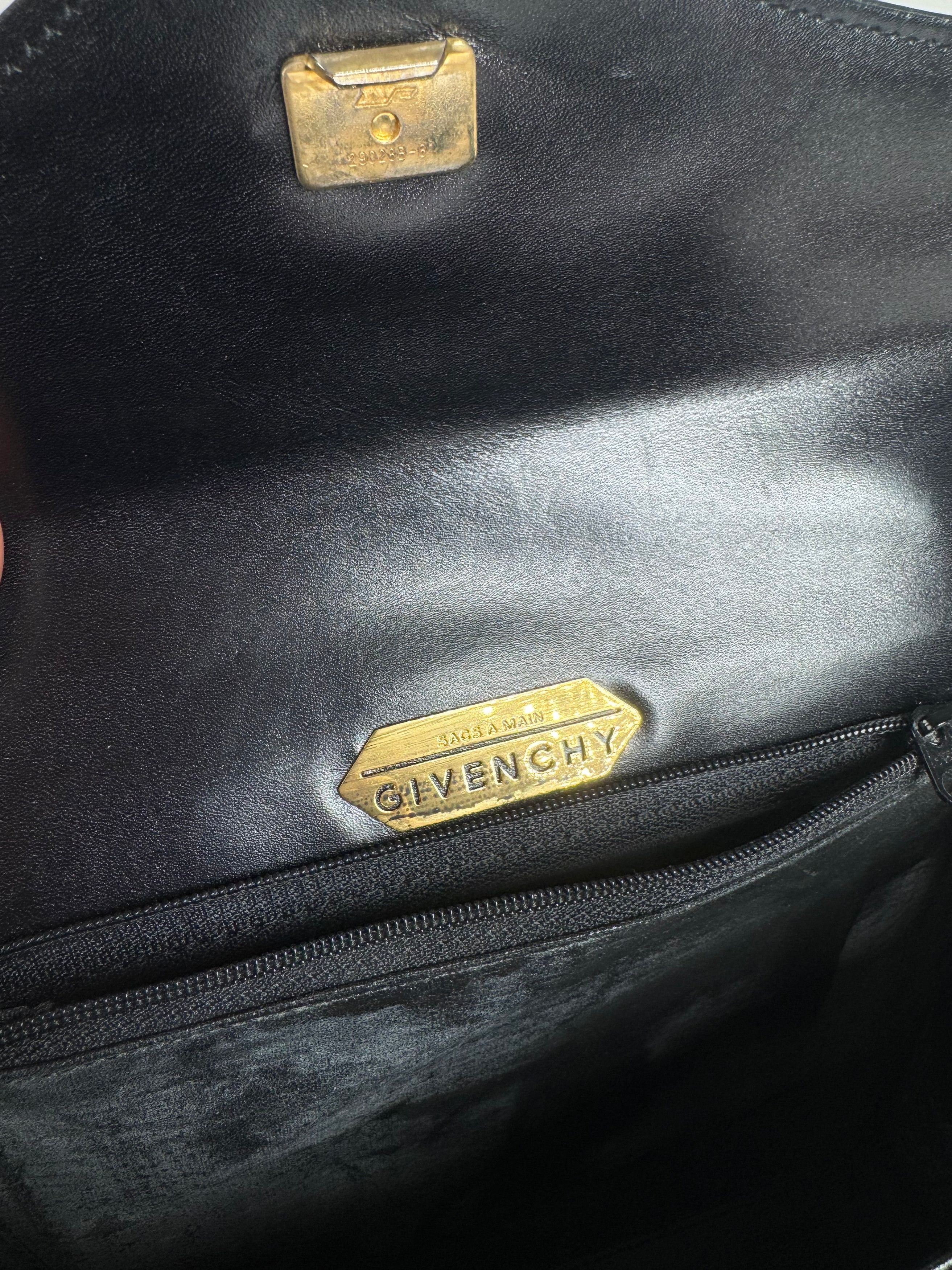 Givenchy Vintage 4G leather bag black Size ONE SIZE - 8 Thumbnail