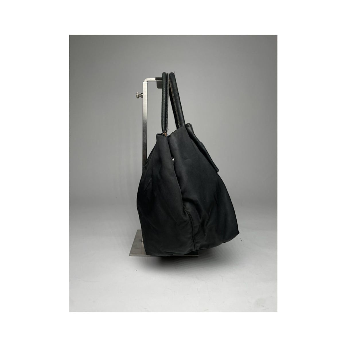 Prada Re-Edition 2005 Zip Black Polyester Handbag Size ONE SIZE - 4 Thumbnail
