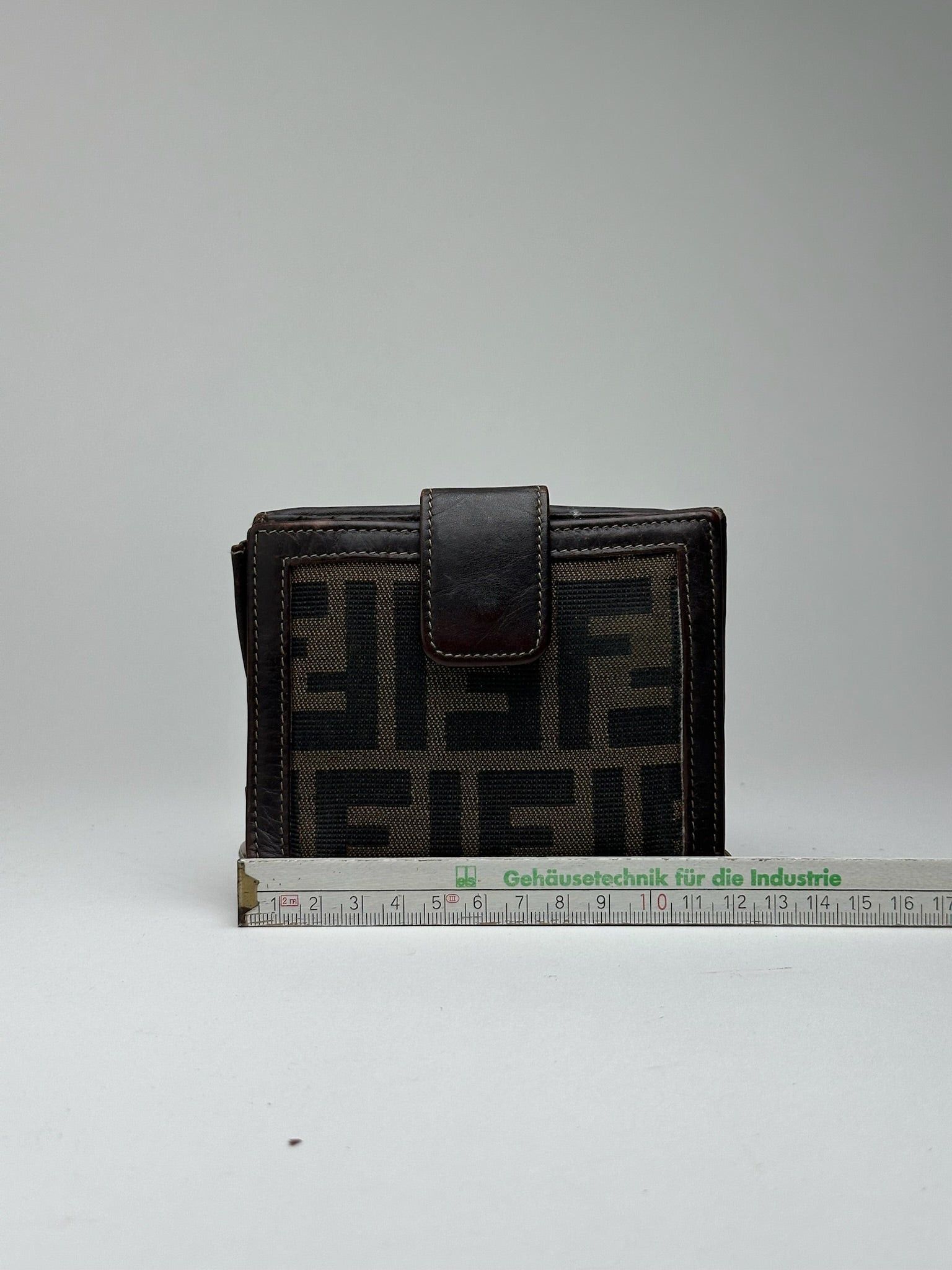 Fendi Vintage Roma Monogramm Wallet Brown Size ONE SIZE - 6 Thumbnail