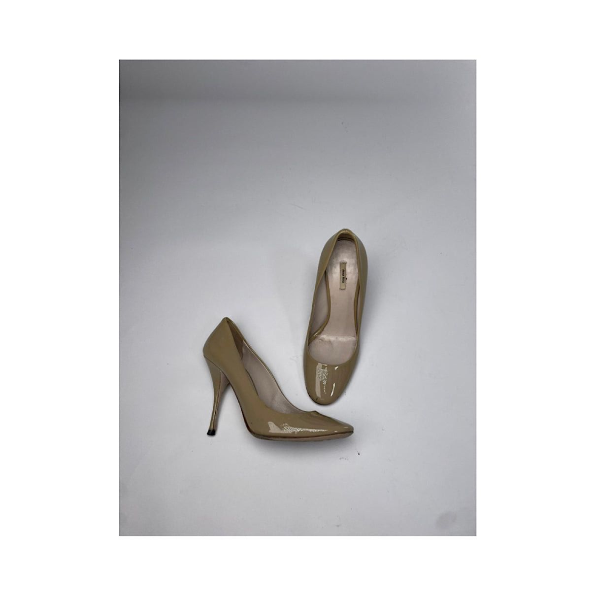 Miu Miu Beige Patent Leather Heel Size US 4 / IT 34 - 2 Thumbnail