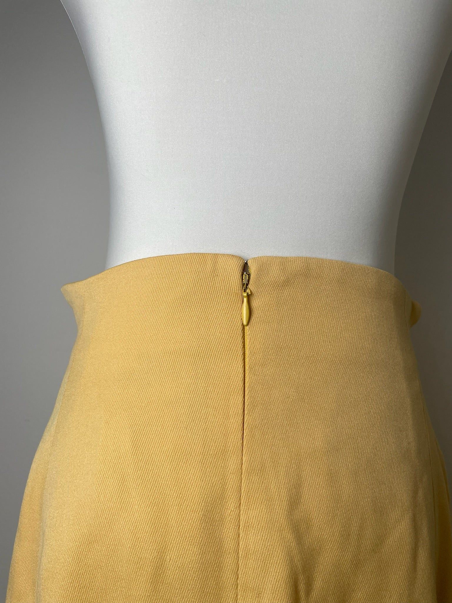 Celine Vintage Paris Skirt Yellow 38/M Size 28" / US 6 / IT 42 - 5 Thumbnail