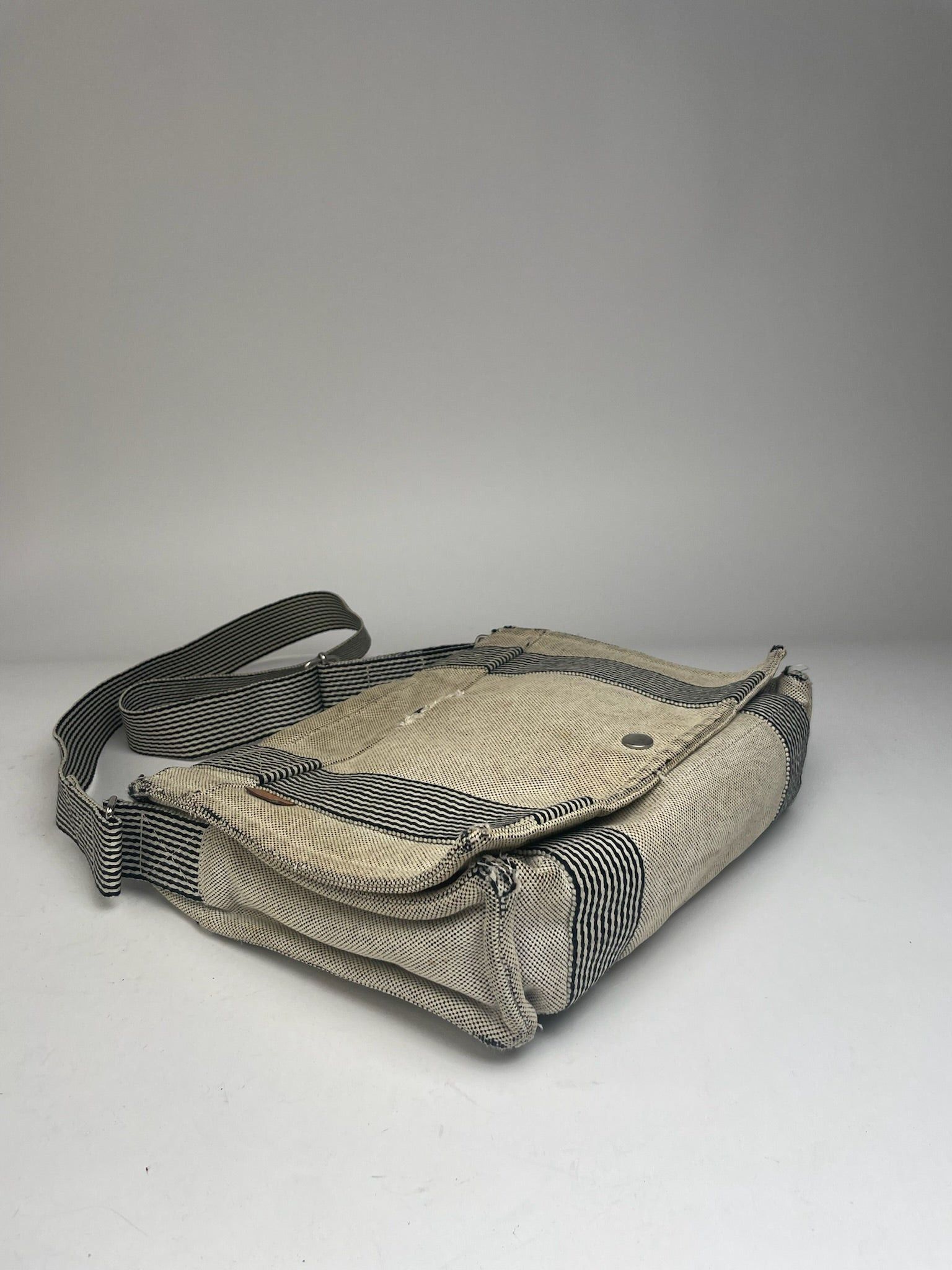 Other Vintage Hermes Canvas Shoulder Bag Beige Size ONE SIZE - 8 Thumbnail