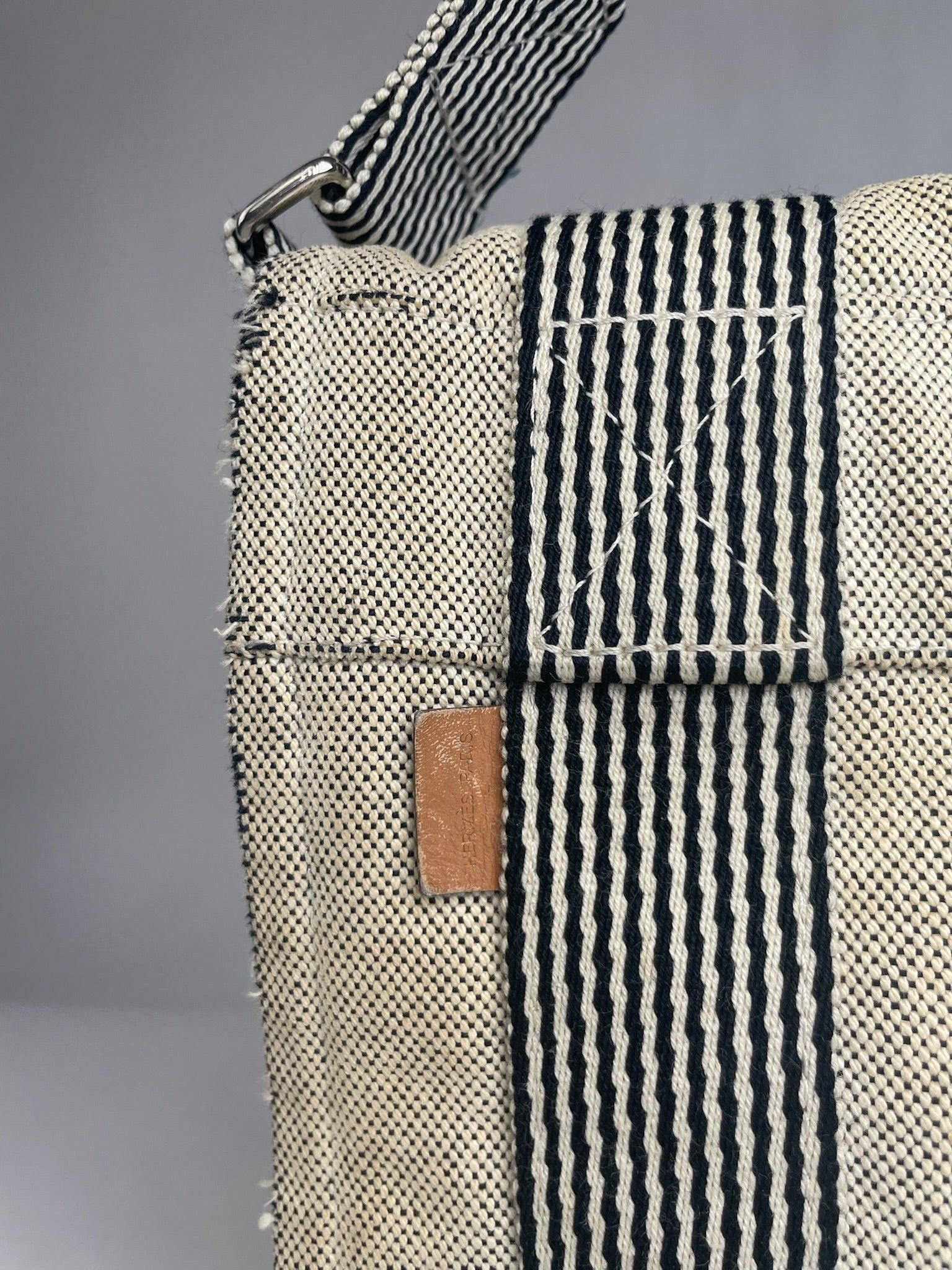 Other Vintage Hermes Canvas Shoulder Bag Beige Size ONE SIZE - 11 Thumbnail