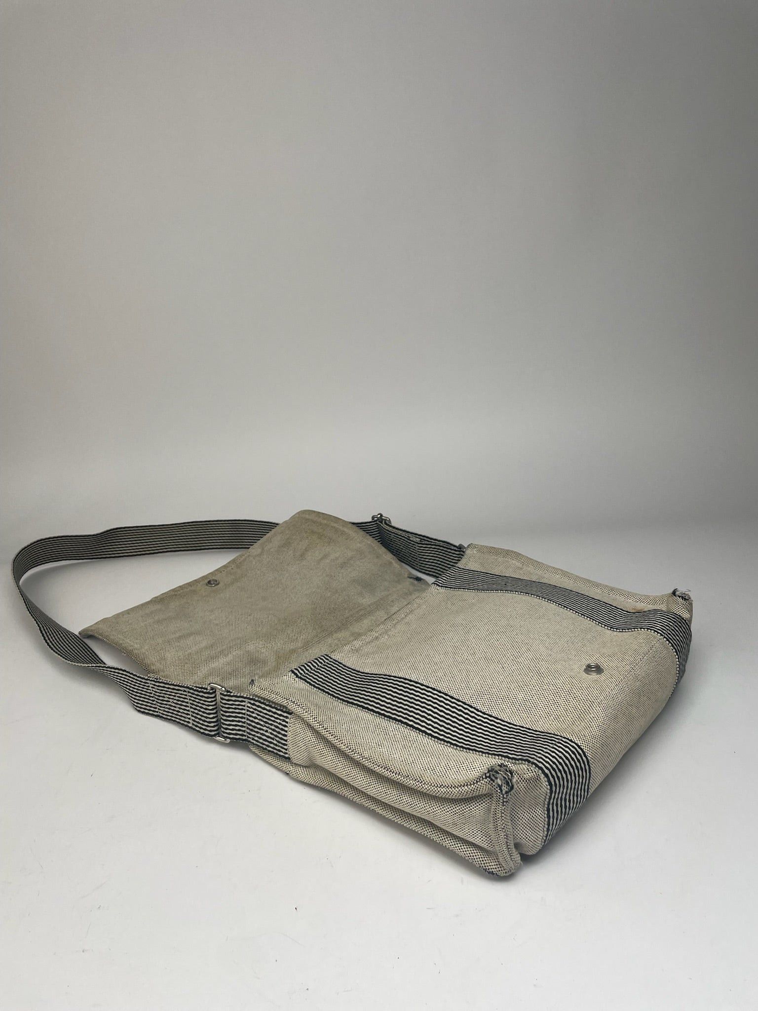 Other Vintage Hermes Canvas Shoulder Bag Beige Size ONE SIZE - 7 Thumbnail