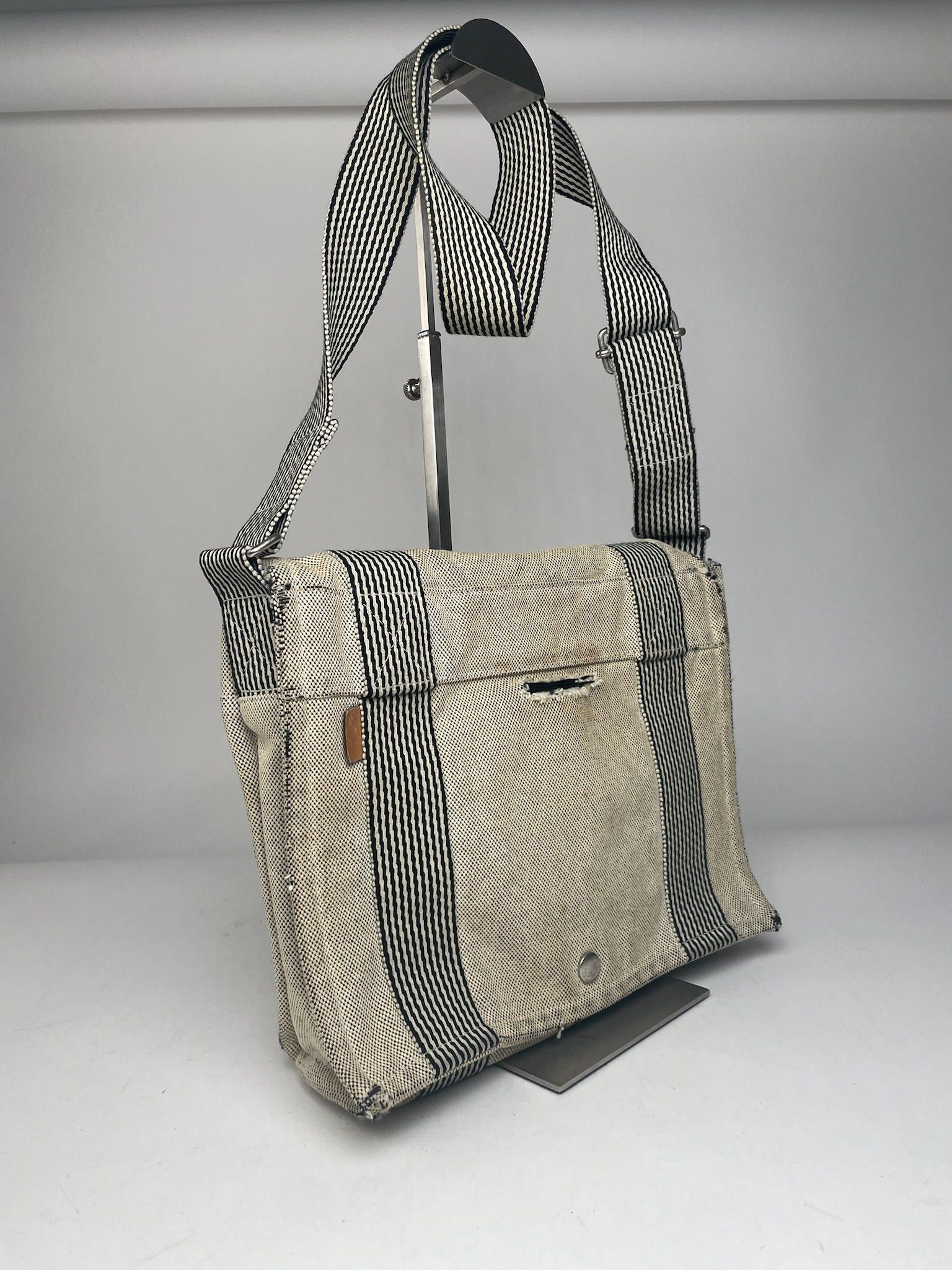 Other Vintage Hermes Canvas Shoulder Bag Beige Size ONE SIZE - 4 Thumbnail
