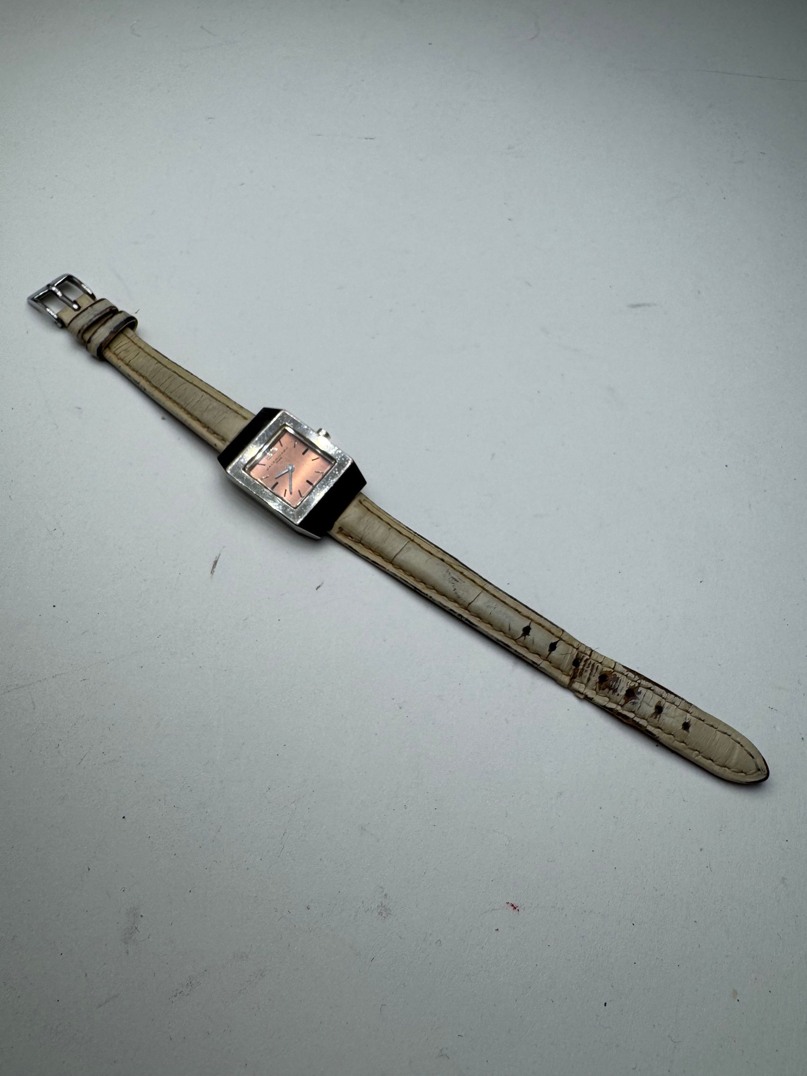 Balenciaga Vintage Watch Size ONE SIZE - 2 Thumbnail