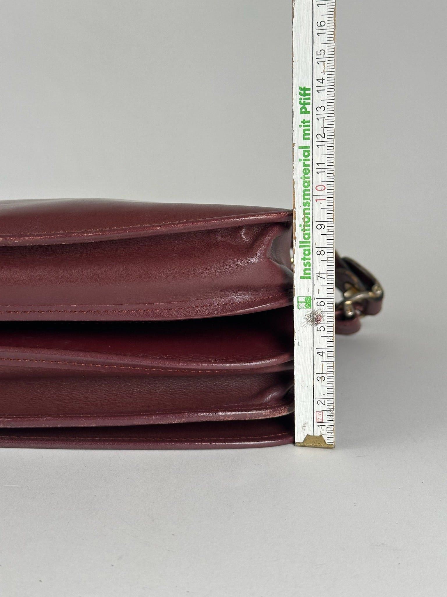 Cartier Vintage leather Shoulder bag burgundy Size ONE SIZE - 12 Thumbnail