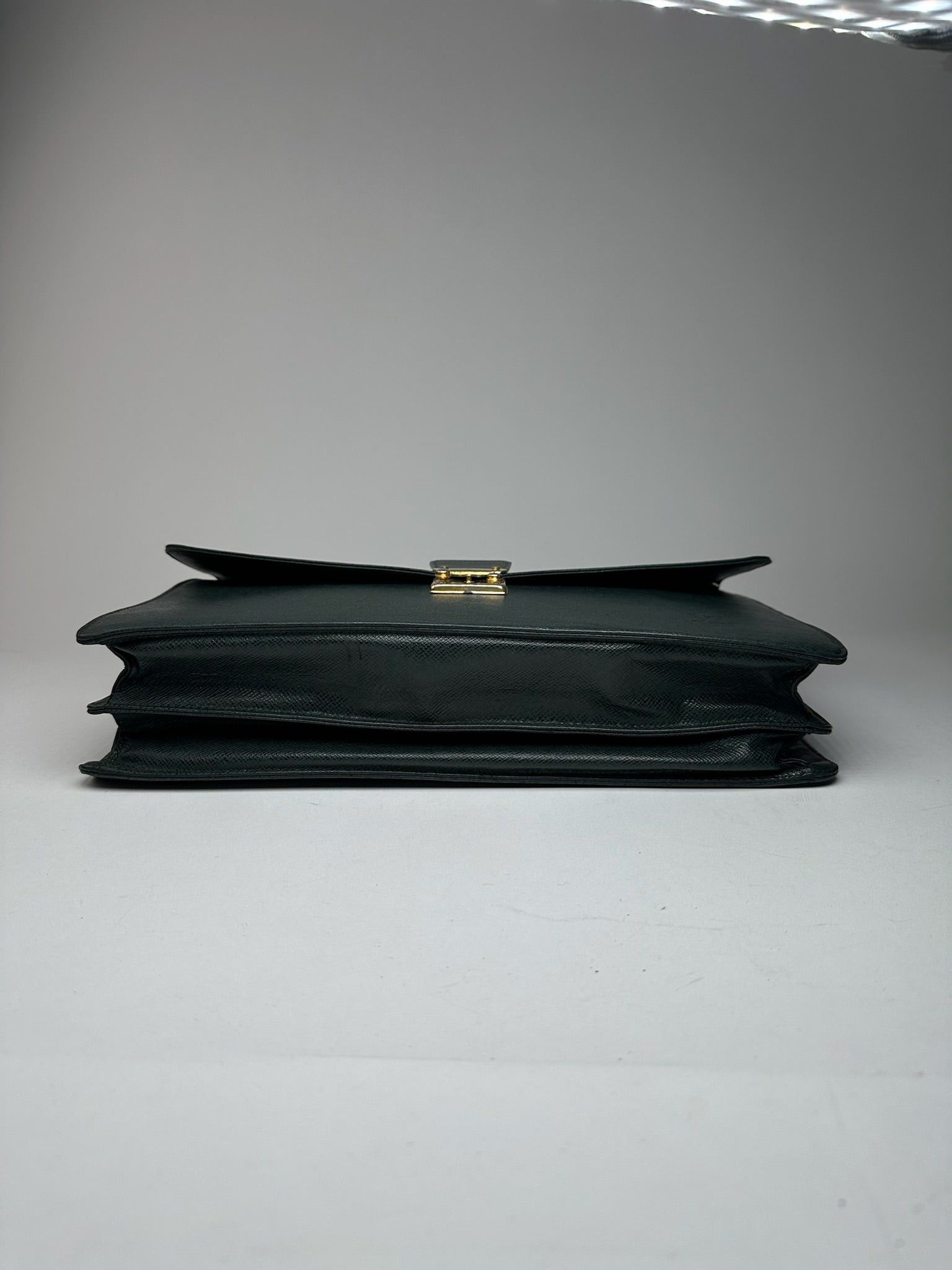 Louis Vuitton Vintage Taiga Leather Briefcase green Size ONE SIZE - 8 Thumbnail