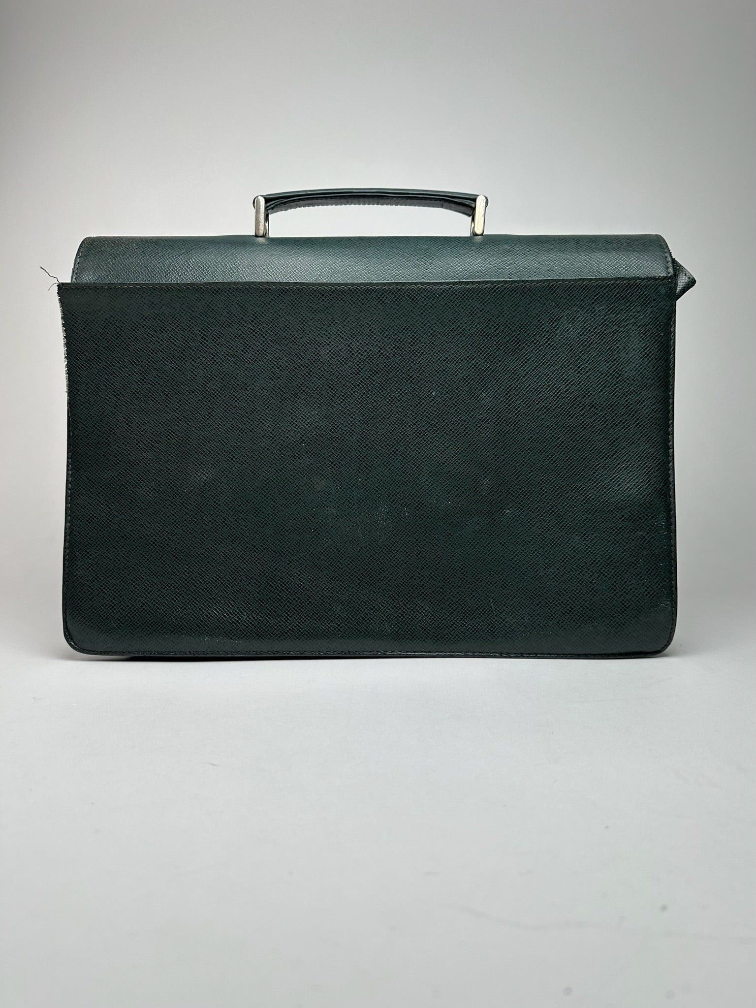 Louis Vuitton Vintage Taiga Leather Briefcase green Size ONE SIZE - 9 Thumbnail
