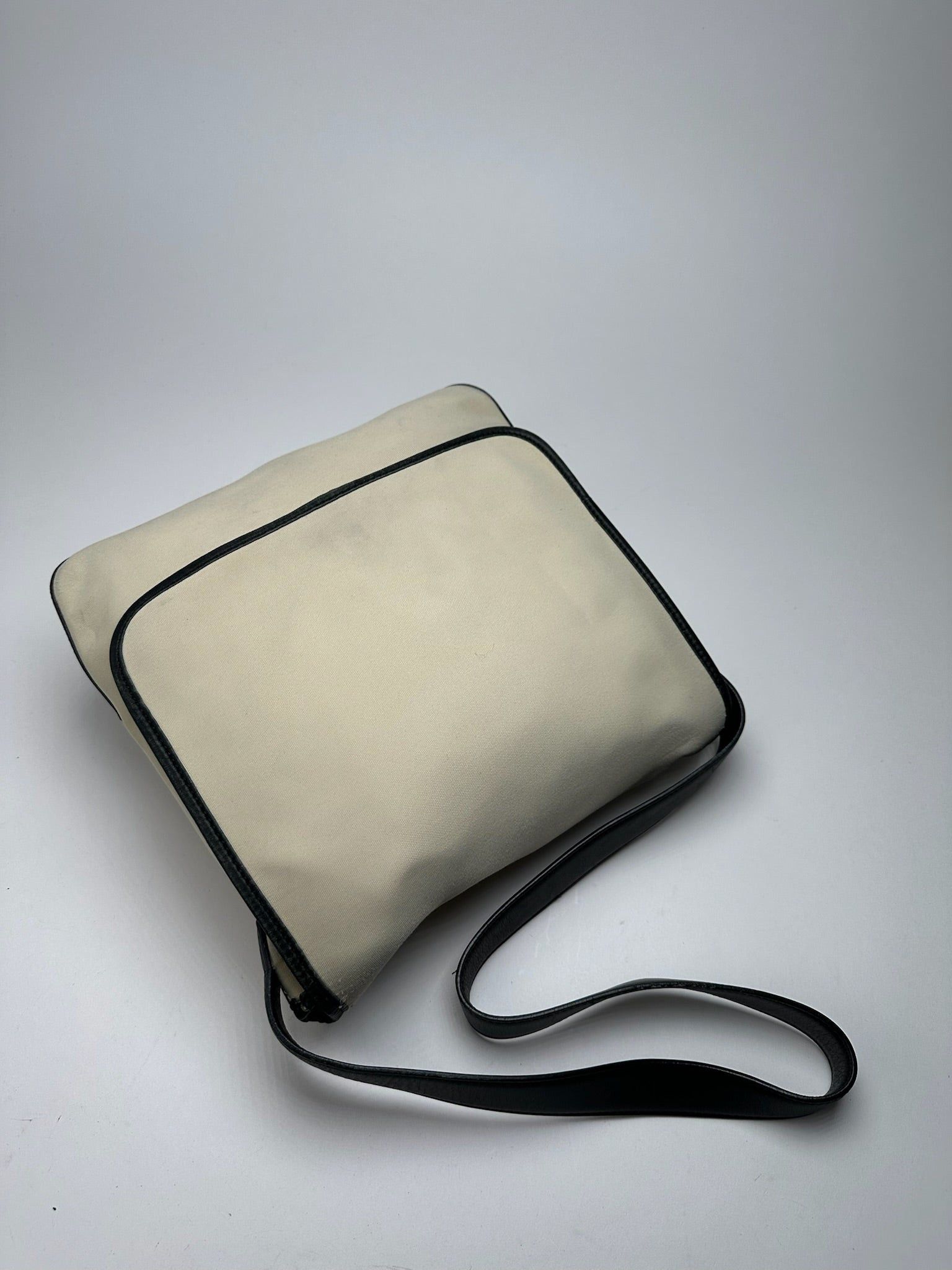 Loewe Vintage Canvas Leather Shoulder bag black white Size ONE SIZE - 5 Thumbnail