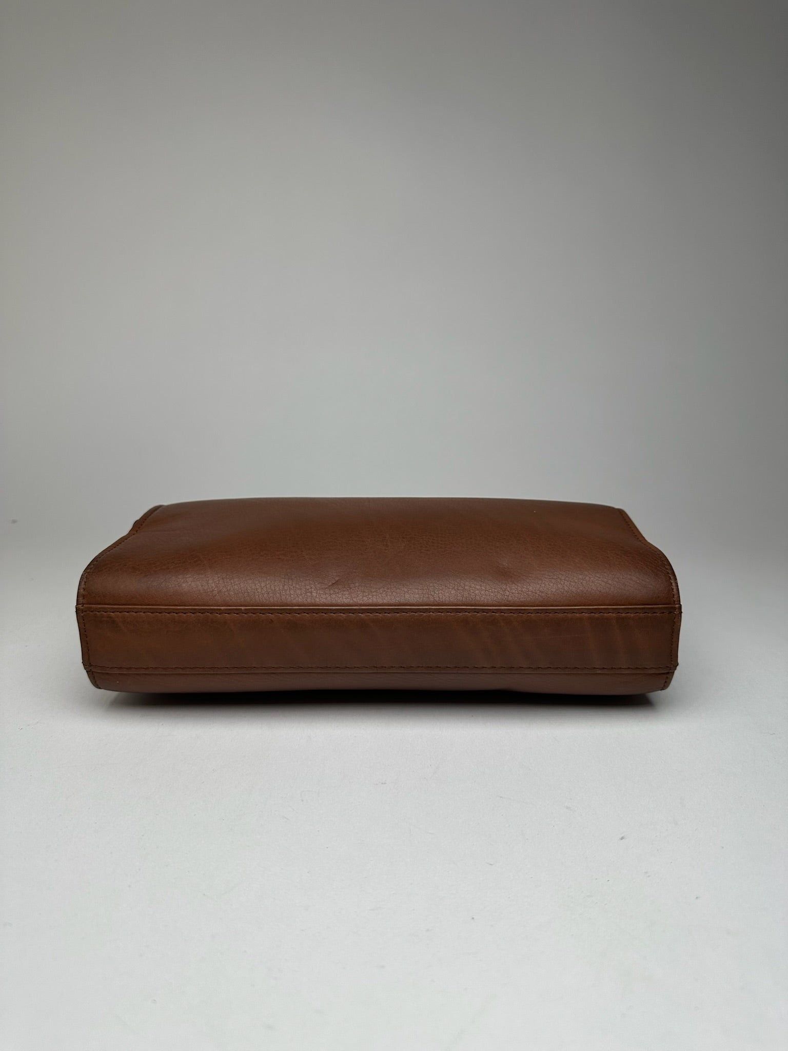 Balenciaga Vintage Leather Clutch/Cosmetic Bag brown Size ONE SIZE - 15 Thumbnail