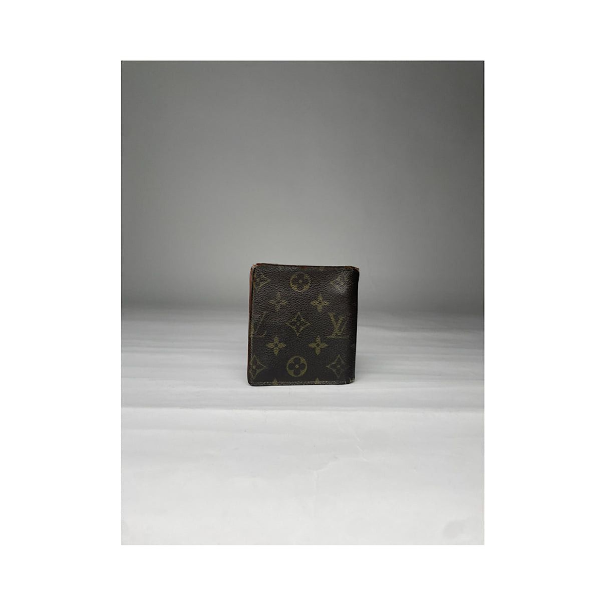 Louis Vuitton Brown Leather Purse Size ONE SIZE - 4 Thumbnail