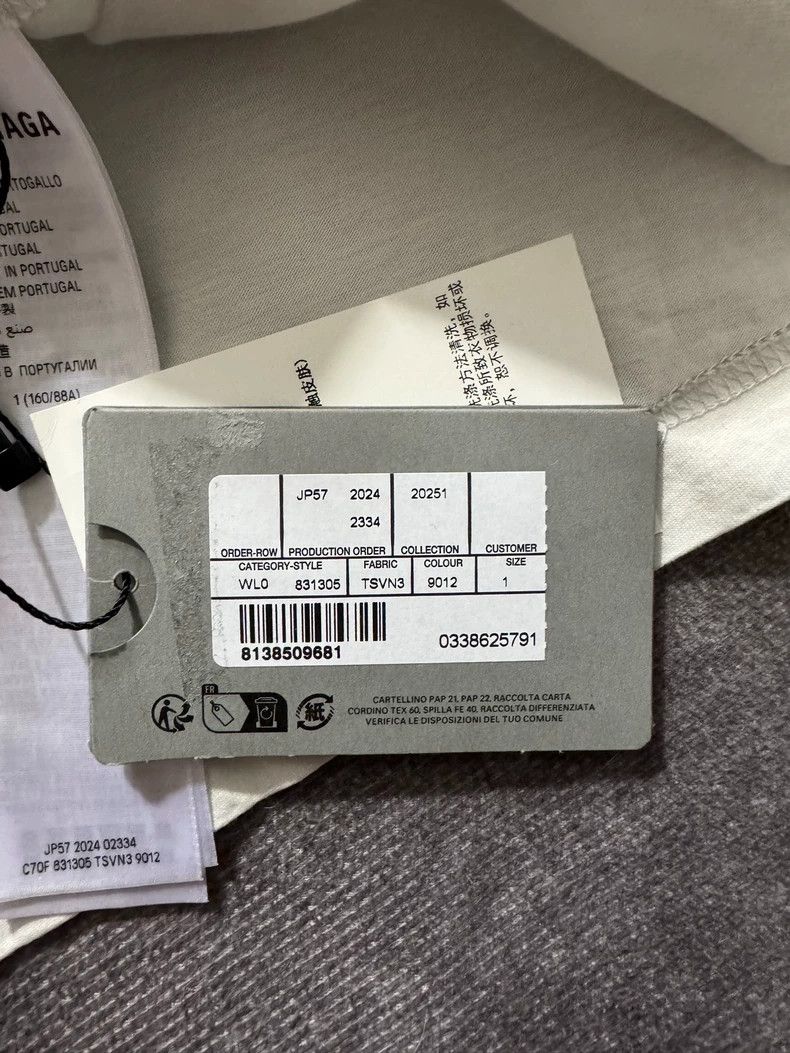 Balenciaga Balenciaga Basketball Sneaker Logo T-shirt - dmc Size US M / EU 48-50 / 2 - 5 Thumbnail