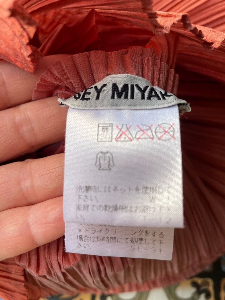 Issey Miyake Issey Miyake Pleated Red Dress 1998 - dmc Size US 30 / EU 46 - 7 Thumbnail