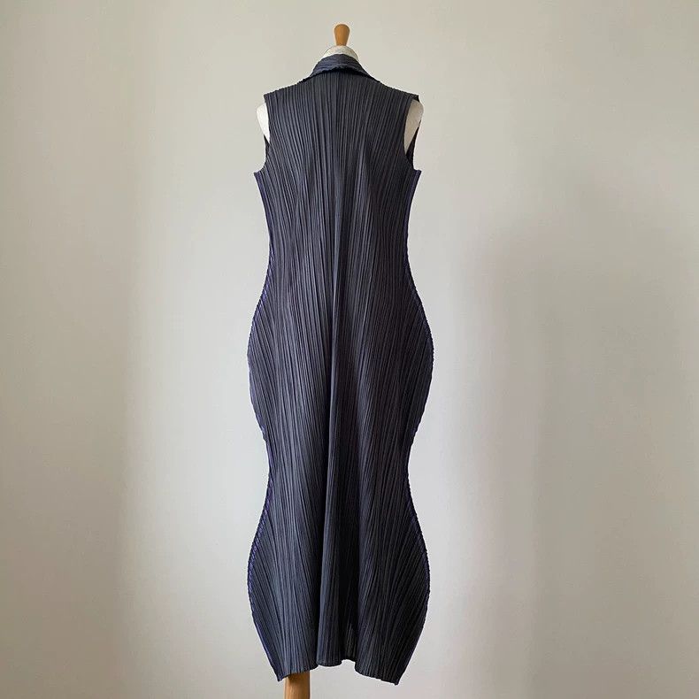 Issey Miyake Issey Miyake Pleats Please Gray Dress - dmc Size US 30 / EU 46 - 5 Thumbnail