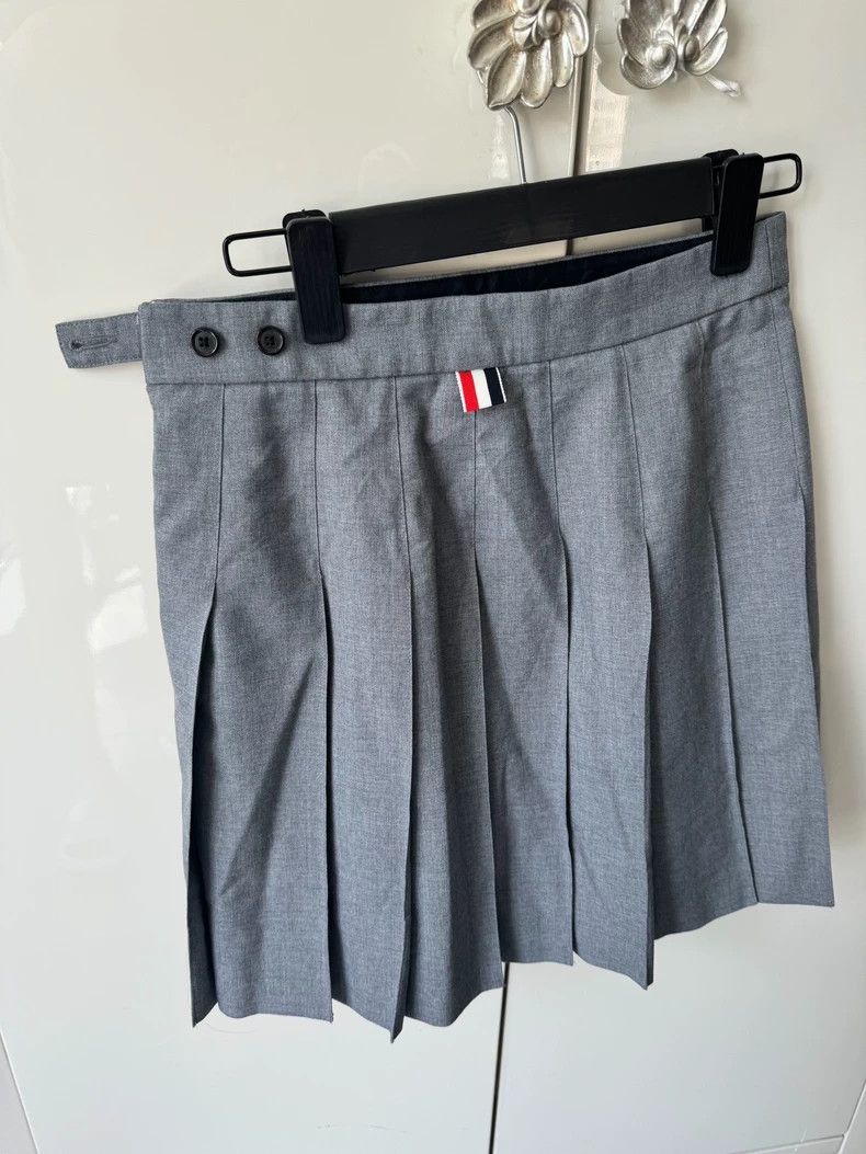 Thom Browne THOM BROWNE Wool Striped Pleated Skirt - dmc Size US 30 / EU 46 - 2 Thumbnail