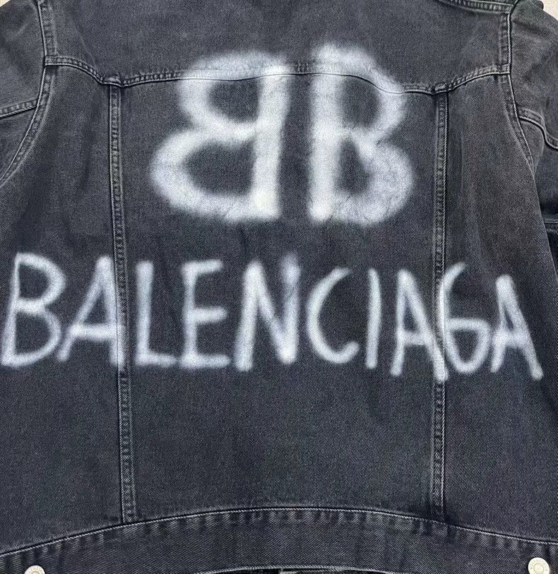 Balenciaga Balenciaga Double B Graffiti Denim Jacket - dmc Size US S / EU 44-46 / 1 - 3 Thumbnail
