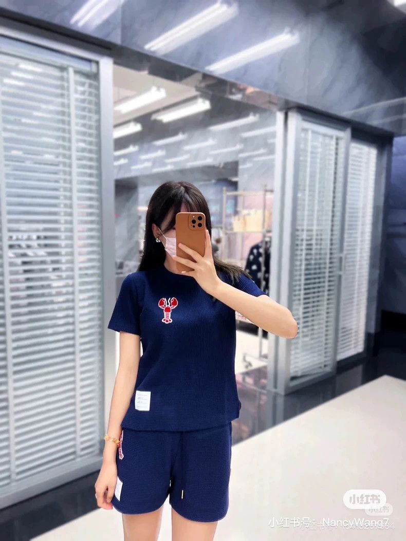 Thom Browne Thom Browne Lobster Waffle Short Sleeve - dmc Size US M / EU 48-50 / 2 - 5 Thumbnail