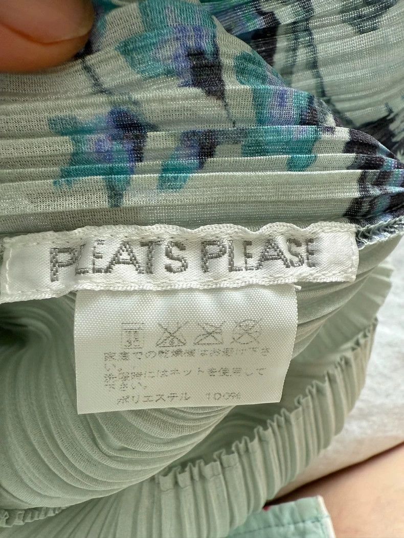 Issey Miyake Issey Miyake Pleats Please Floral Short Sleeve - dmc Size US M / EU 48-50 / 2 - 3 Thumbnail