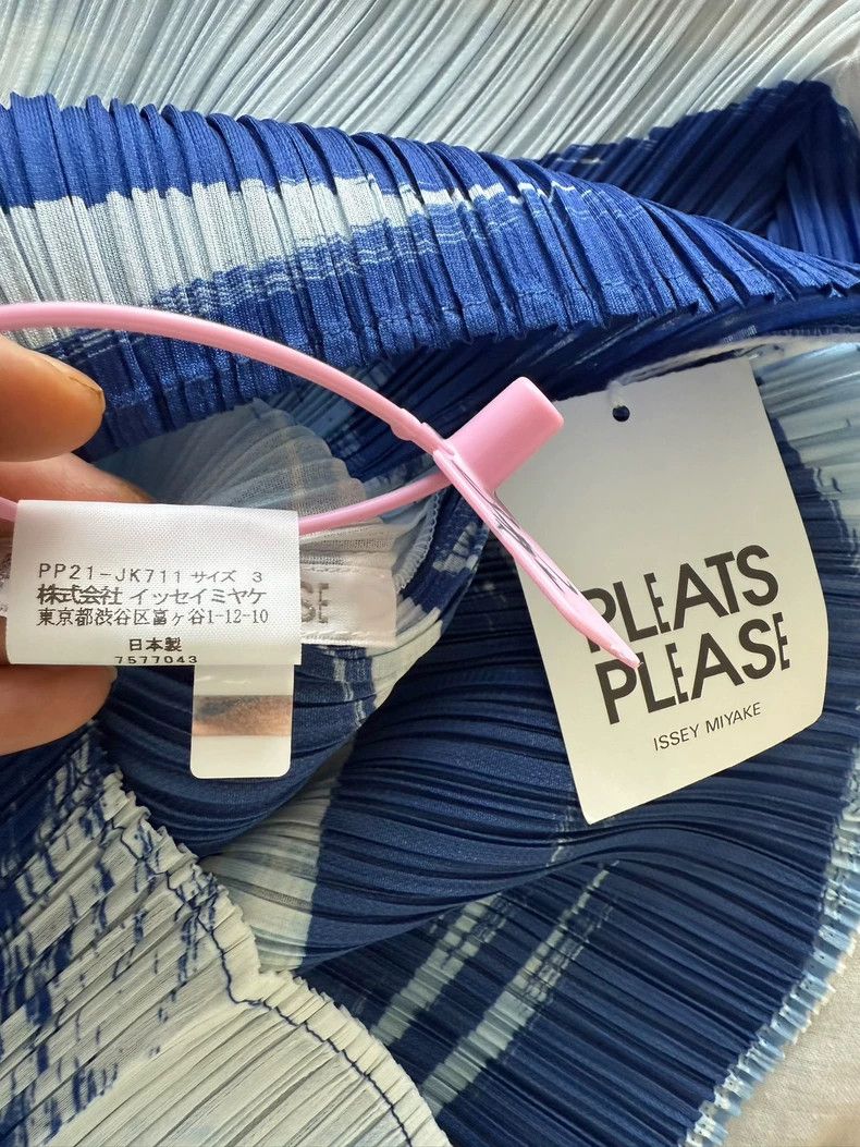 Issey Miyake Issey Miyake Pleats Please Blue White Top - dmc Size US M / EU 48-50 / 2 - 2 Thumbnail