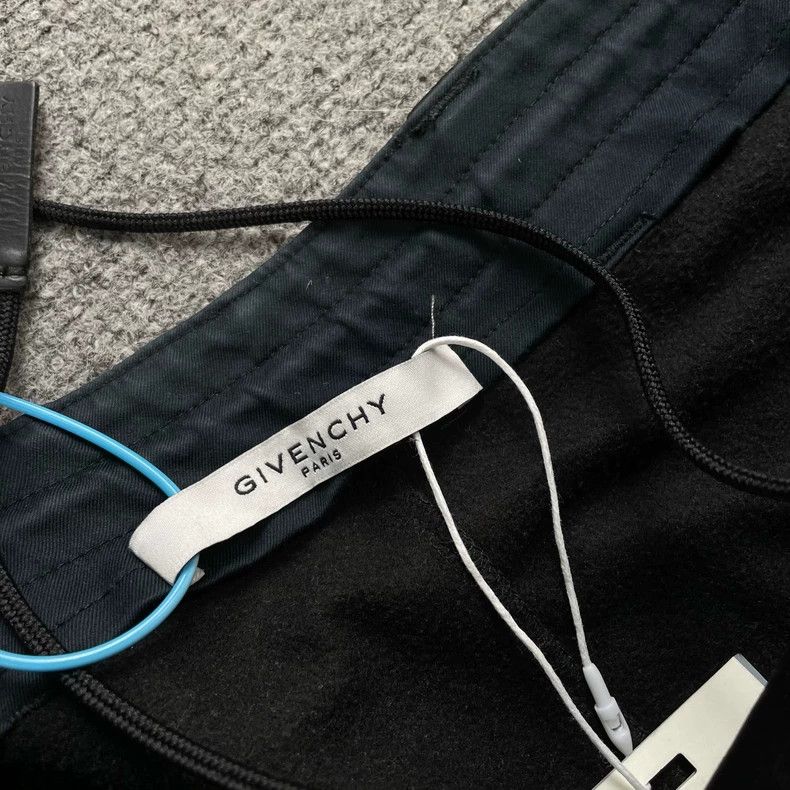 Givenchy Givenchy Black Logo Stripe Track Pants - dmc Size US 30 / EU 46 - 4 Thumbnail
