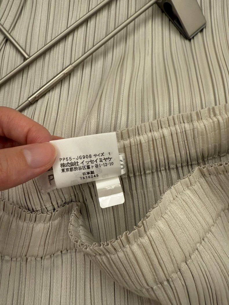 Issey Miyake Issey Miyake PP Pleated Skirt JG908 - dmc Size US 26 / EU 42 - 4 Thumbnail