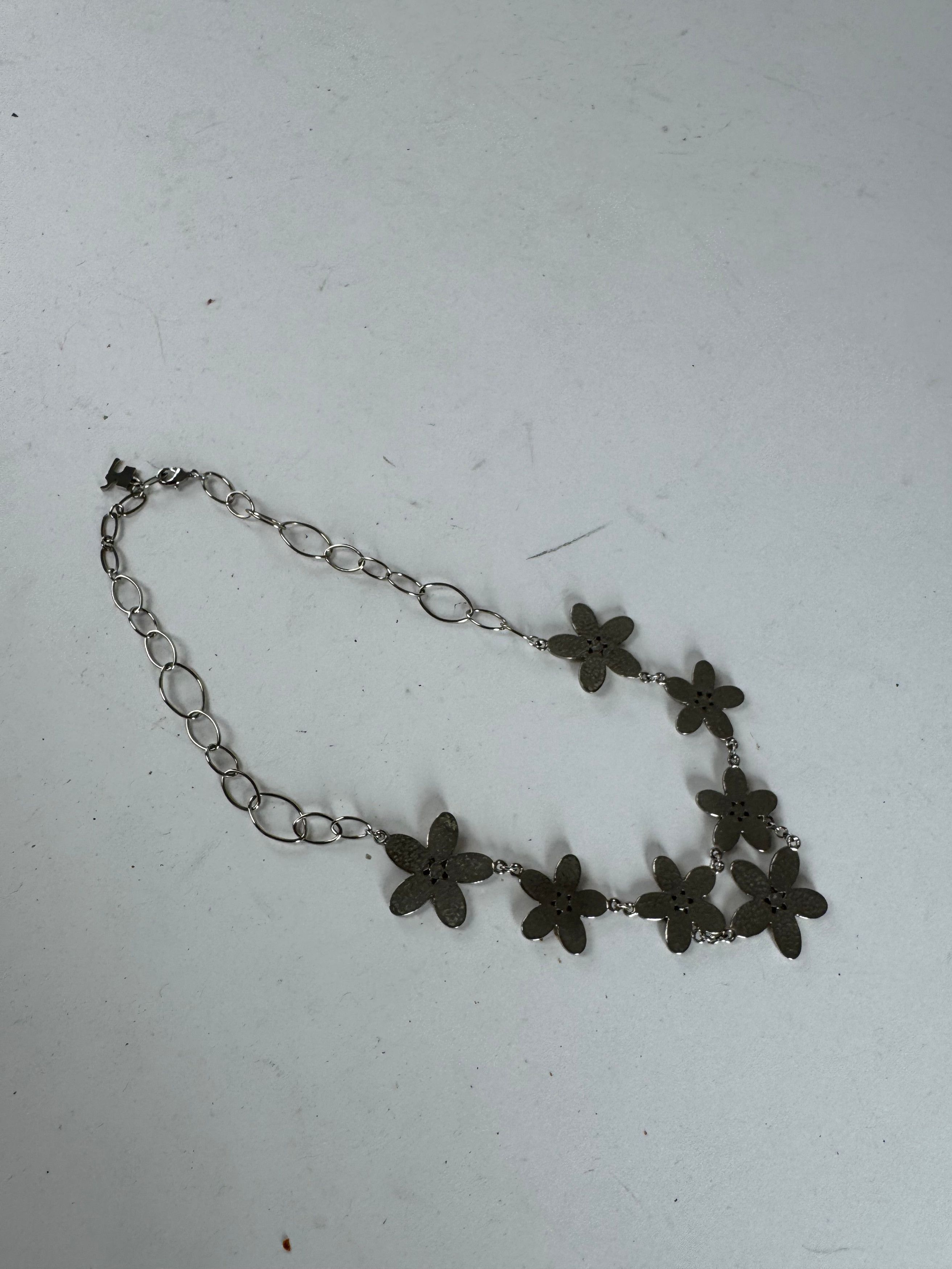 Courreges Vintage floral steel Collier Silver White Size ONE SIZE - 2 Thumbnail