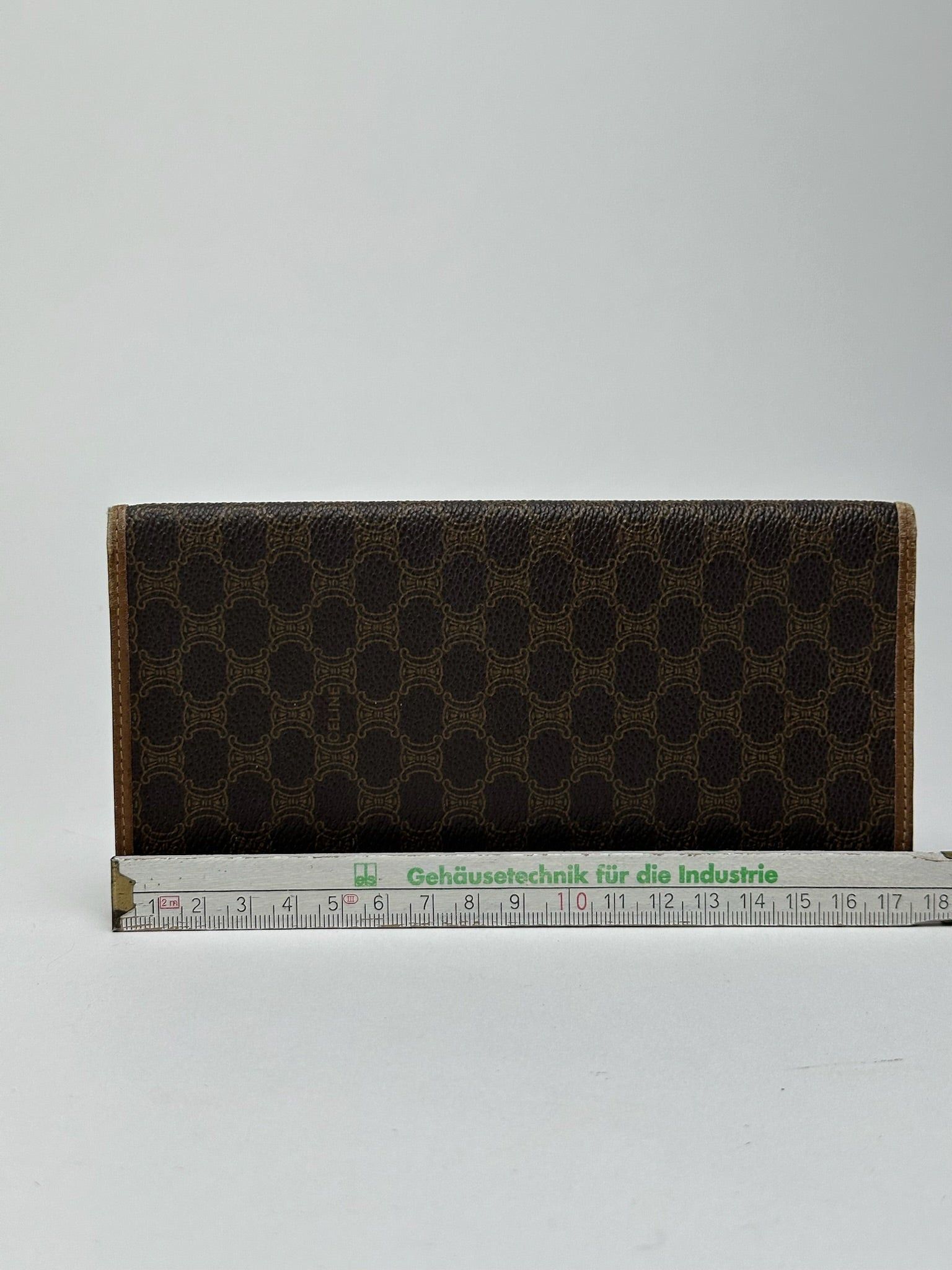 Celine Vintage Paris Monogram Leather Card Holder Brown Size ONE SIZE - 8 Thumbnail