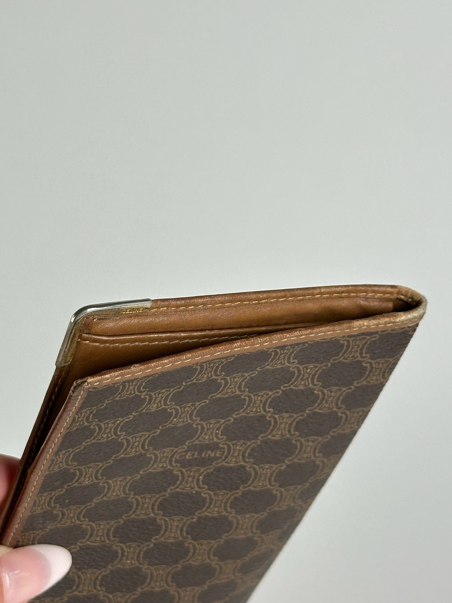 Celine Vintage Paris Monogram Leather Card Holder Brown Size ONE SIZE - 12 Thumbnail